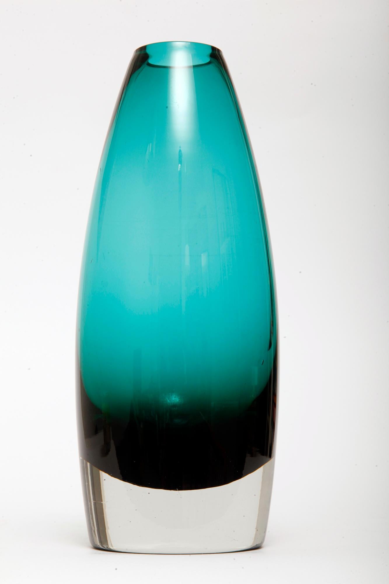 Mid-Century Modern Finnish Riihimaki Turquoise Art Glass Vase Riihi by Tamara Aladin, 1960s For Sale