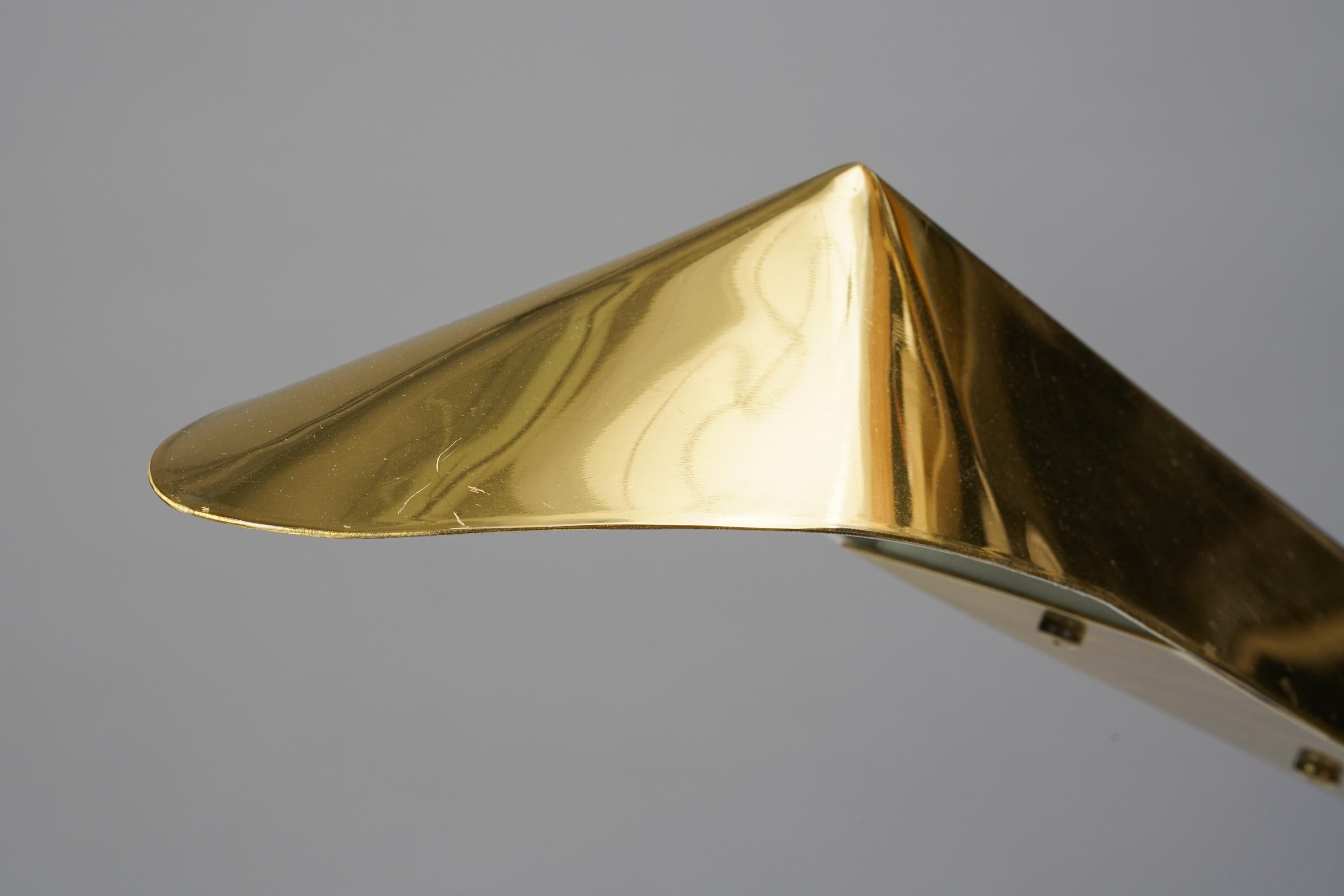 Finnish Scandinavian Modern Brass Table Lamp by KT-Valaistus, 1950s/1960s 3