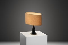 Lampe de table finlandaise par Maria Lindeman, Finlande Milieu du XXe siècle