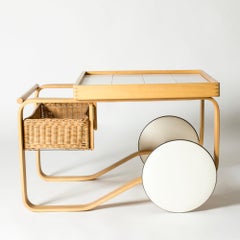 Carrito de té finlandés modelo 900 de Alvar Aalto, Artek, Finlandia