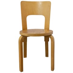 Silla finlandesa vintage de madera Alvar Aalto Modelo 66, circa 1930