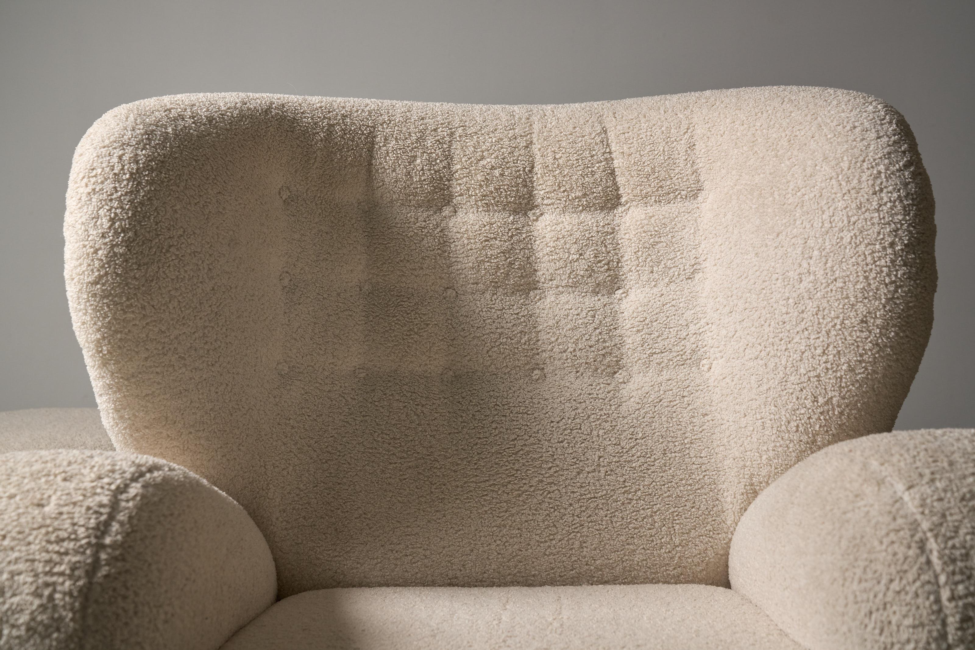 Sillón finlandés blanco Marta Blomstedt con reposapiés a juego, años 60 Finlandés en venta