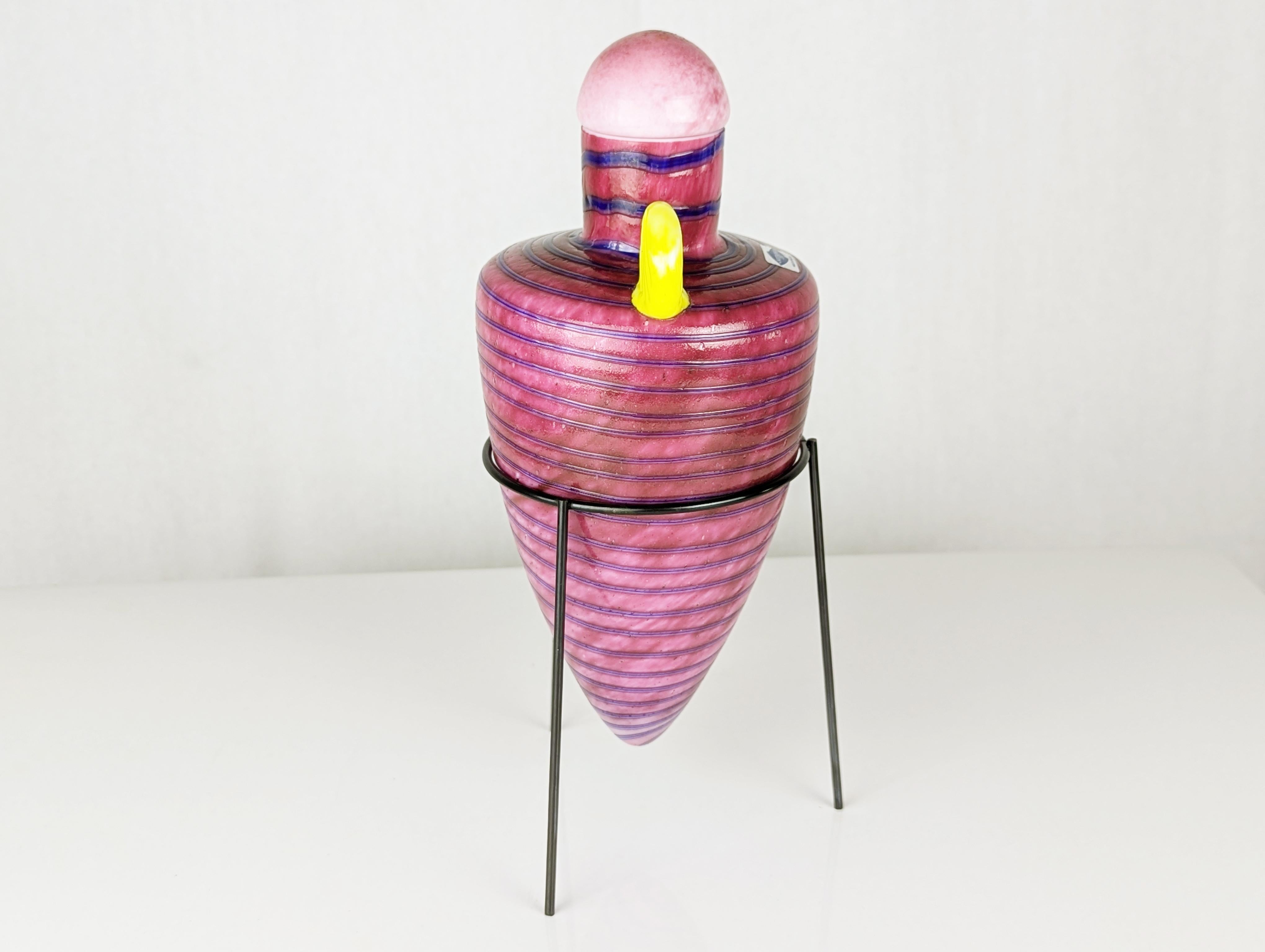 Vaso in vetro finlandese giallo e viola 