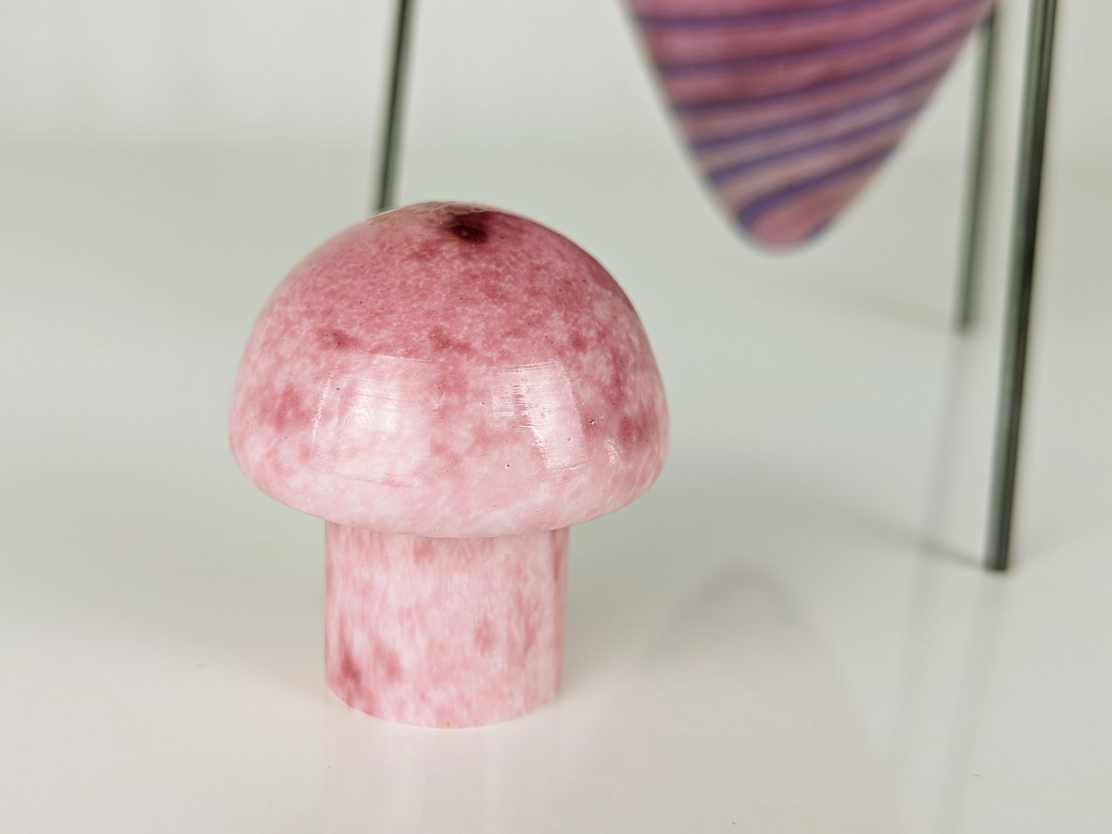 Vaso in vetro finlandese giallo e viola 