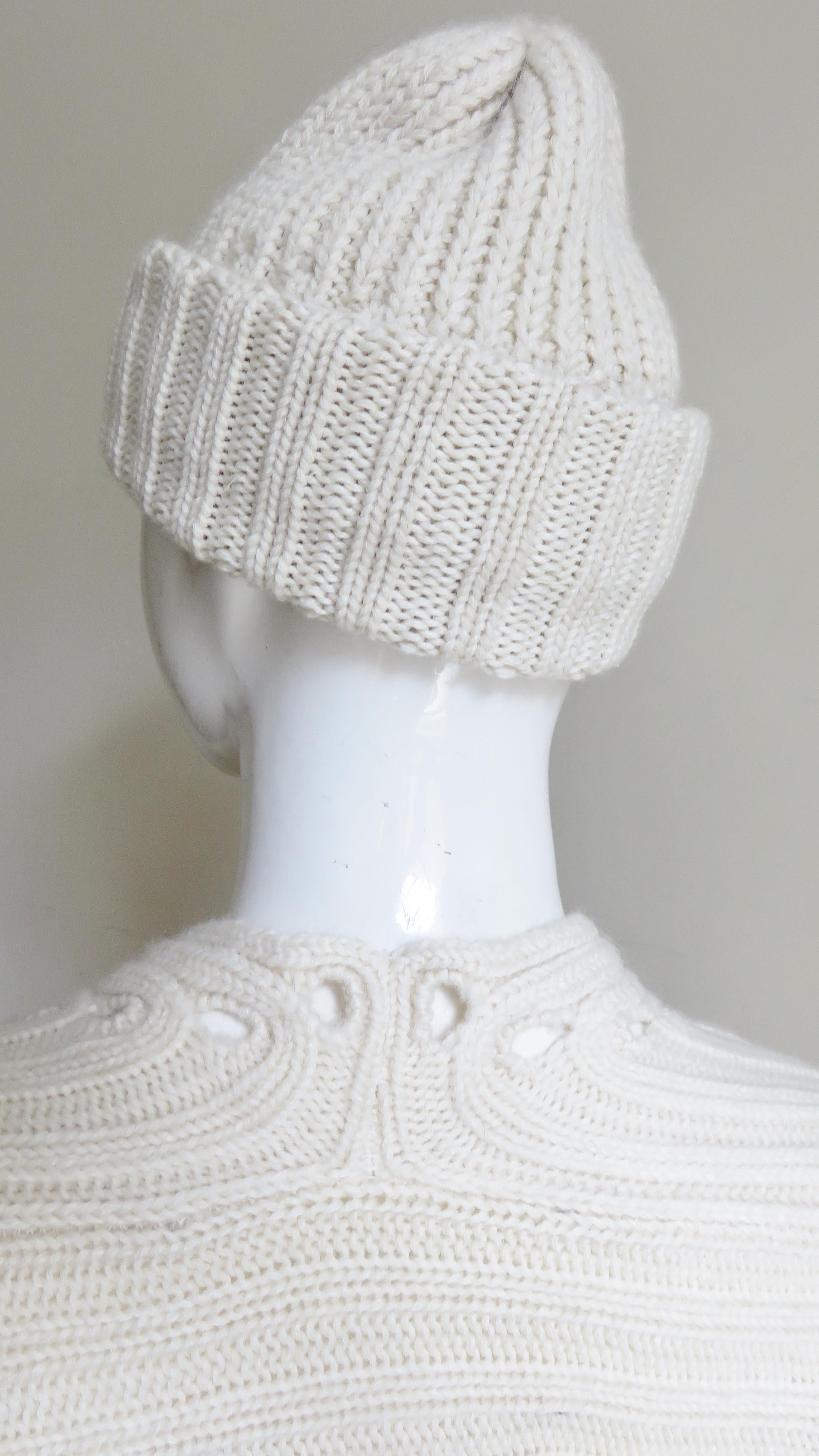 Fintan Mulhollnd New Irish Hand Knit Sweater and Touque 8