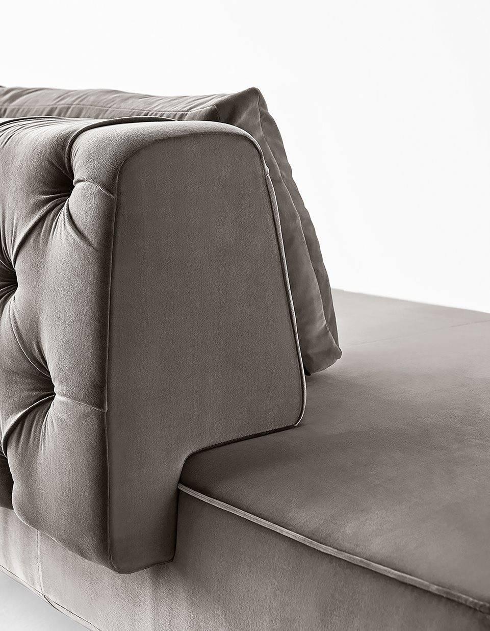 Italian Fiona Modular Sofa by Massimo Castagna in Fabric or Leather/Gallotti and Radice For Sale