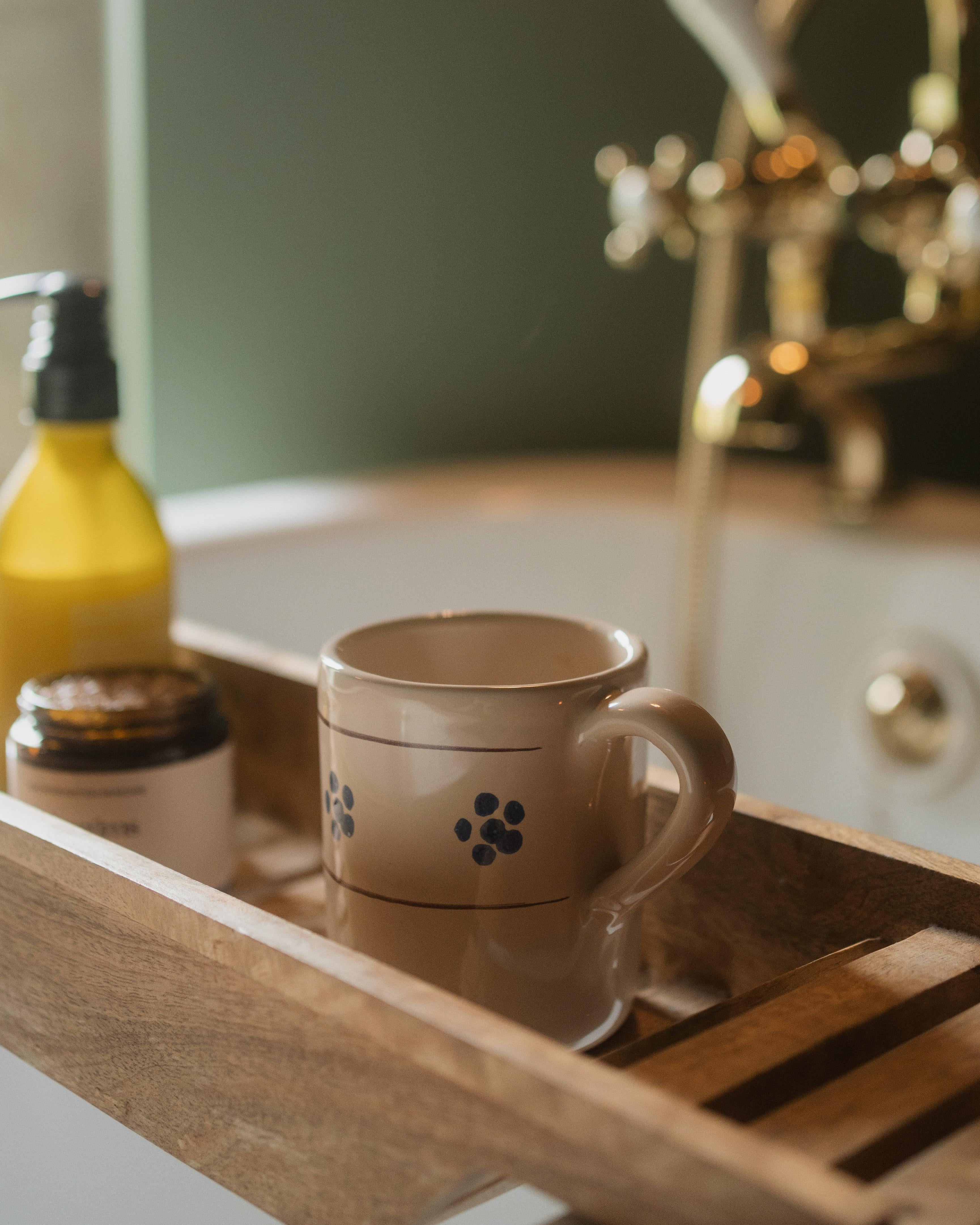 Tasse Fiore crème, céramique Neuf - En vente à London, GB