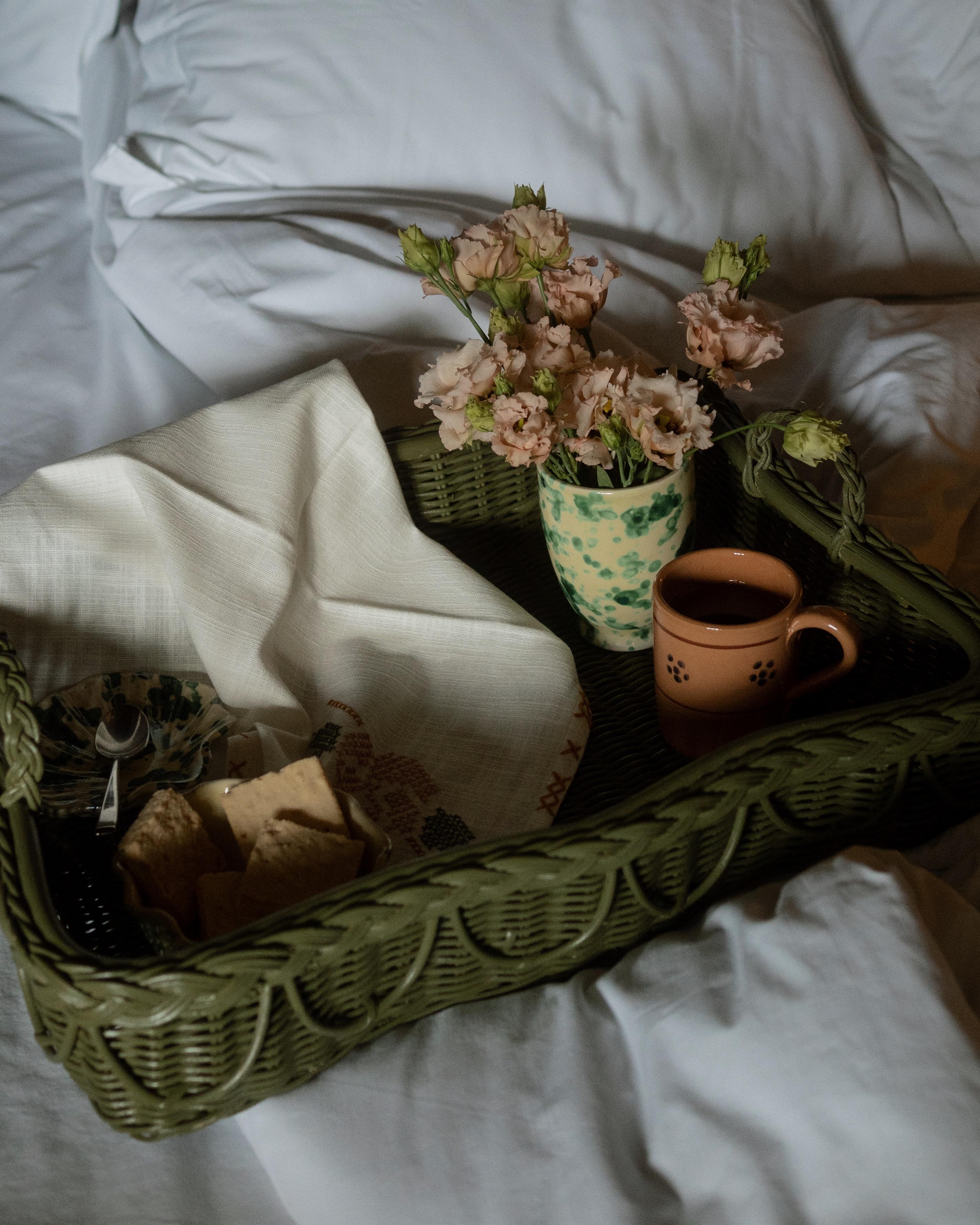 italien Tasse Fiore en terre cuite, céramique en vente