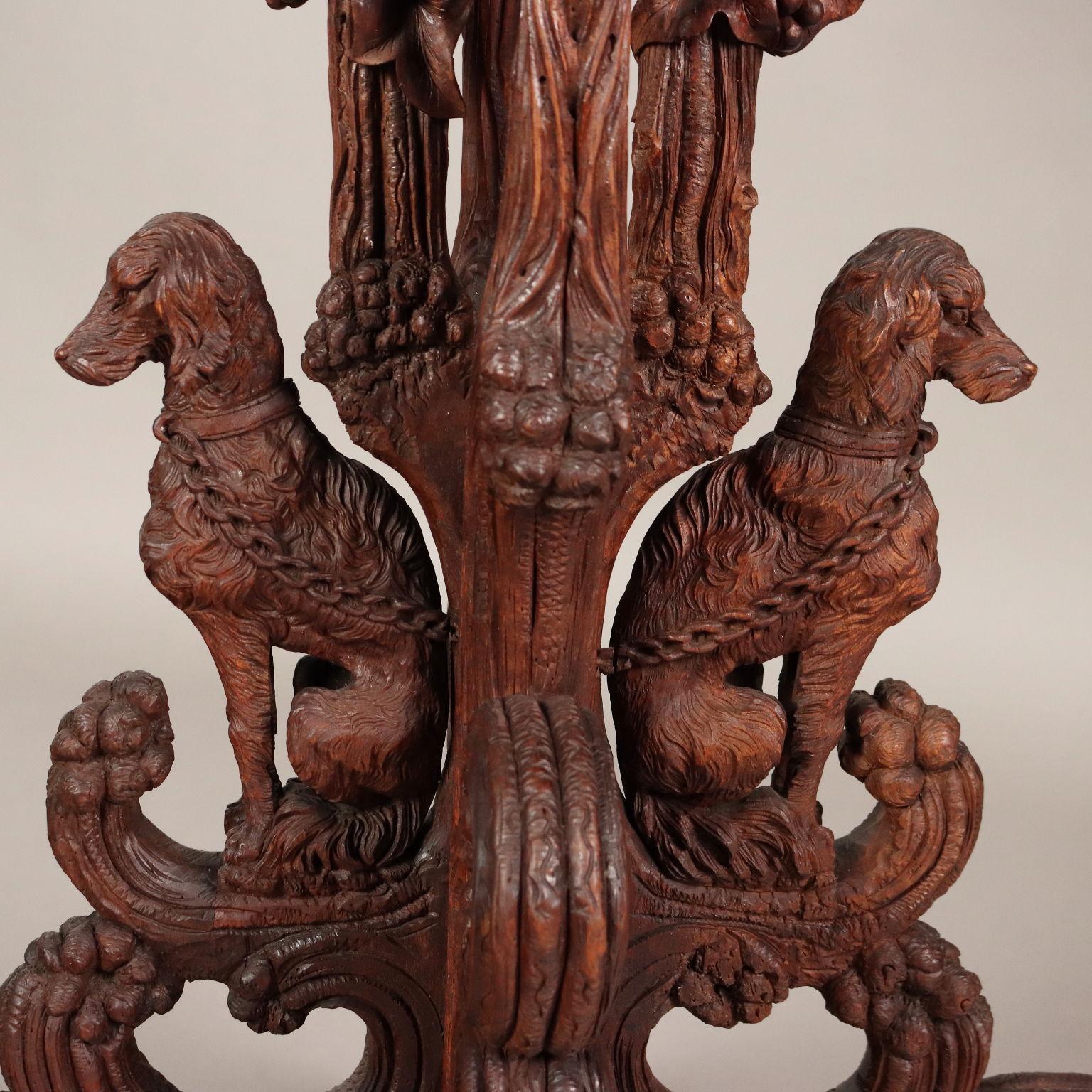 Neo-Baroque Planter in Carved Wood Black Forest Switzerland Late 1800s For Sale 7