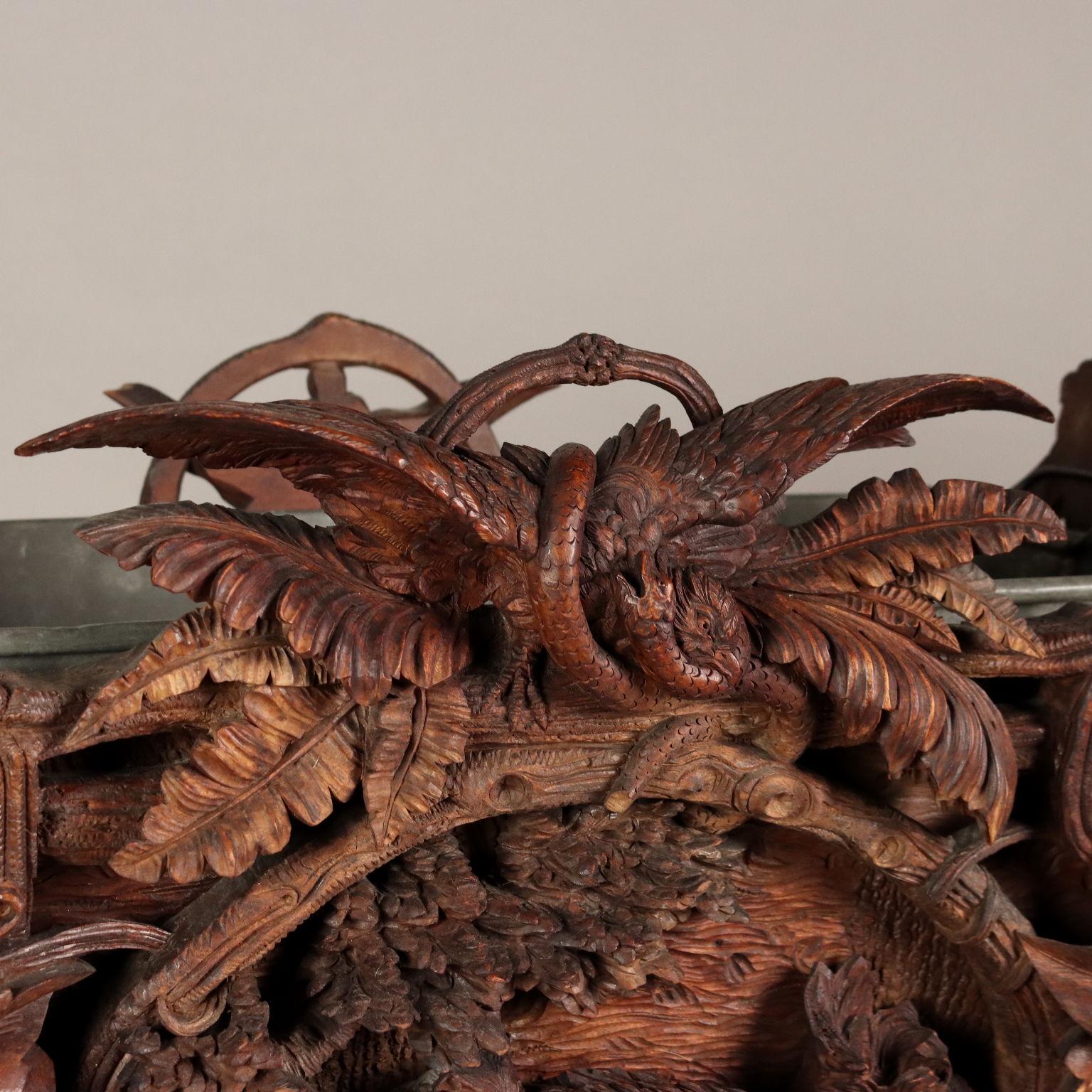 19th Century Neo-Baroque Planter in Carved Wood Black Forest Switzerland Late 1800s For Sale