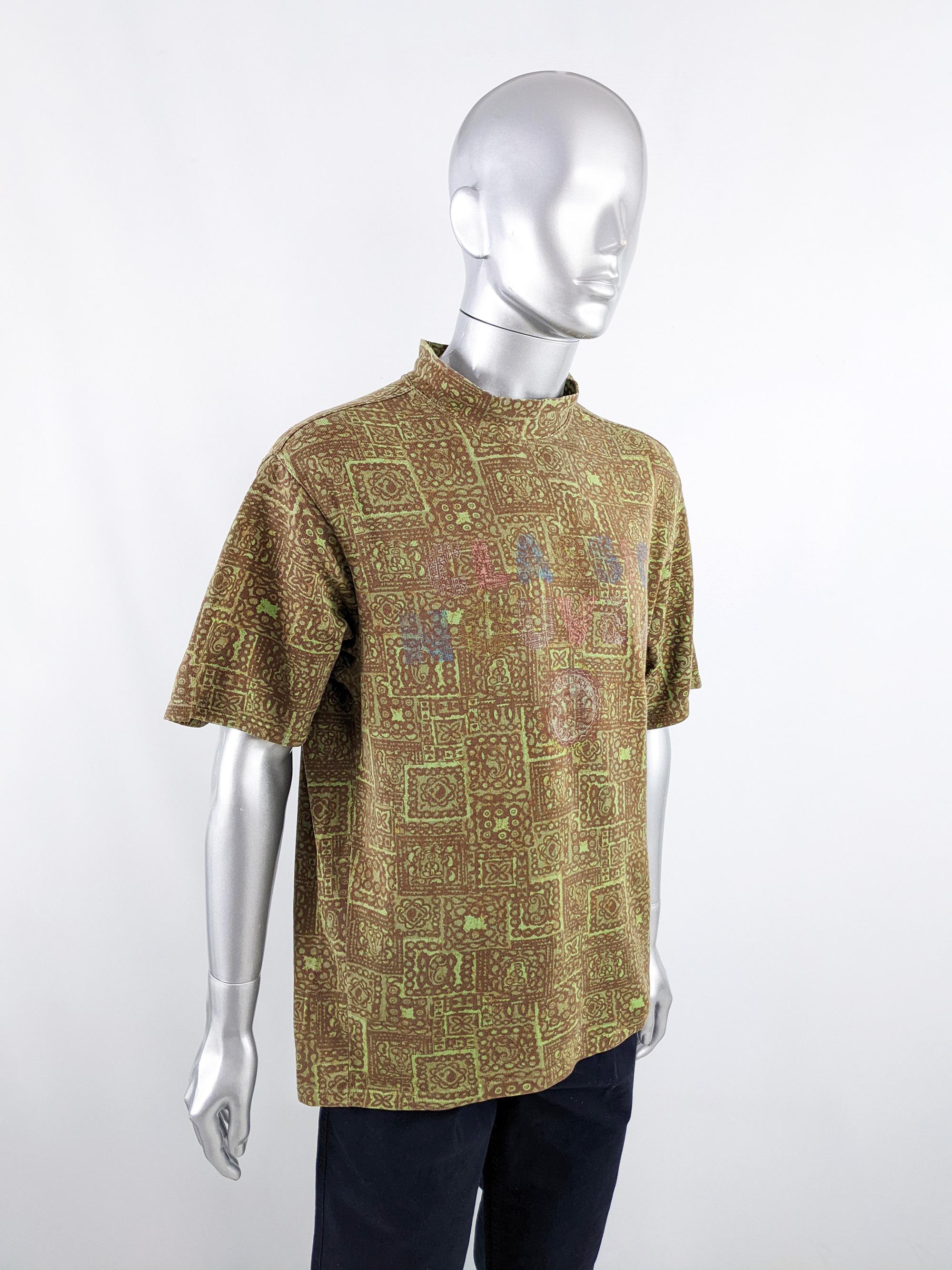 Fiorucci Vintage 1980s Green & Brown Surfer Aztec TShirt Rave Tee Shirt In Excellent Condition For Sale In Doncaster, South Yorkshire