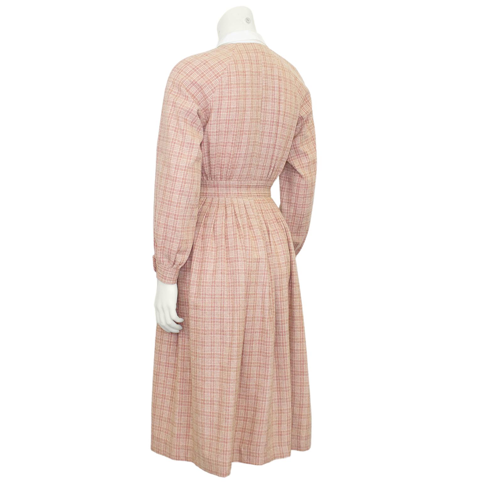 Beige Fiorucci - Robe chemise vintage en laine rose, circa 1972 en vente