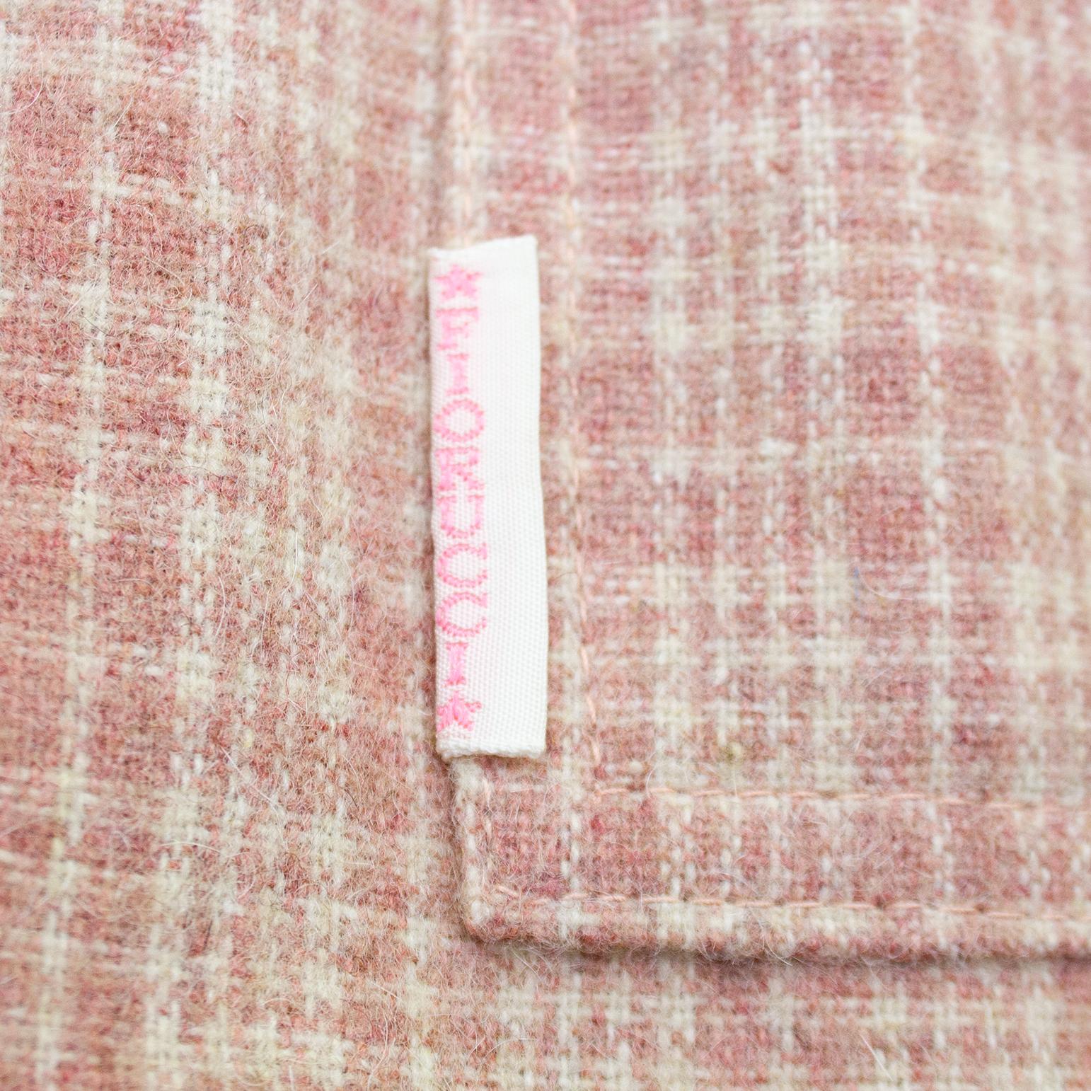 Fiorucci - Robe chemise vintage en laine rose, circa 1972 en vente 1