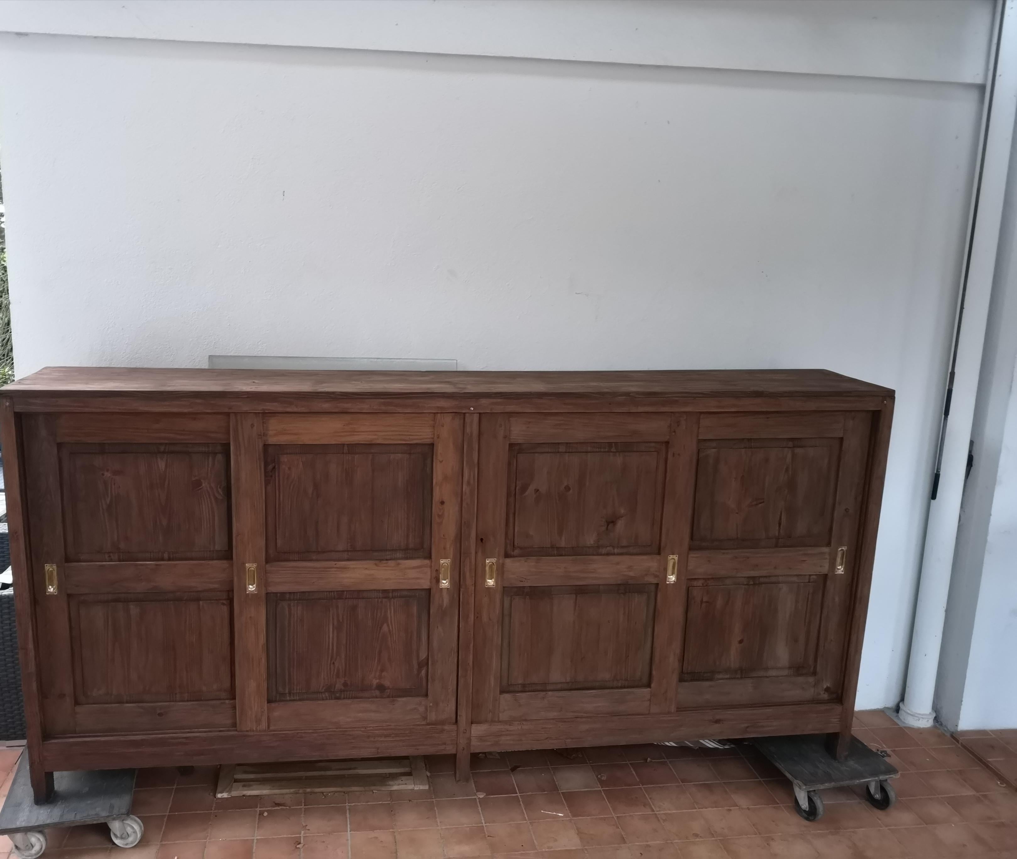 Meubles d'entreprise avec 4 portes coulissantes en vente 4