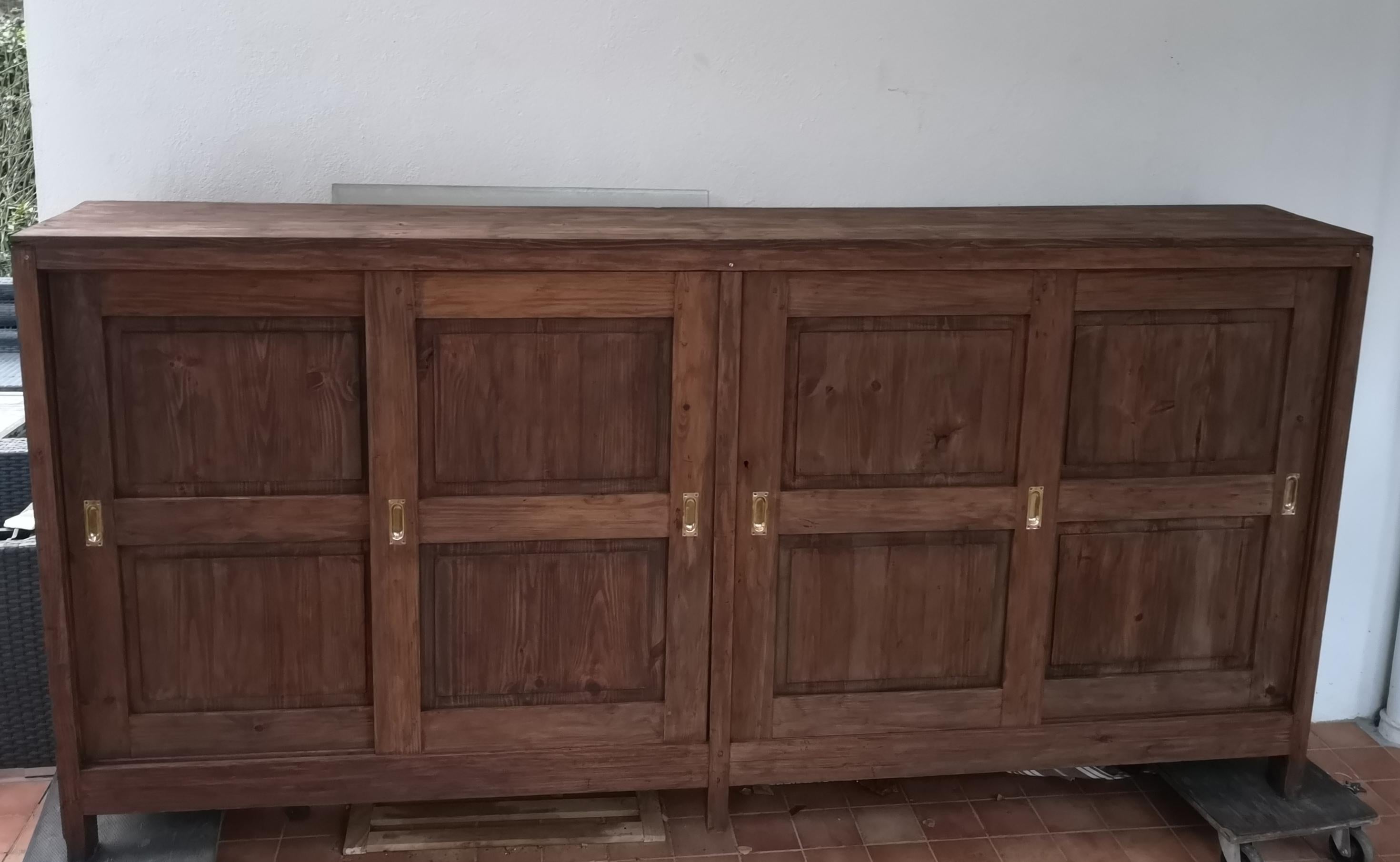 Laiton Meubles d'entreprise avec 4 portes coulissantes en vente