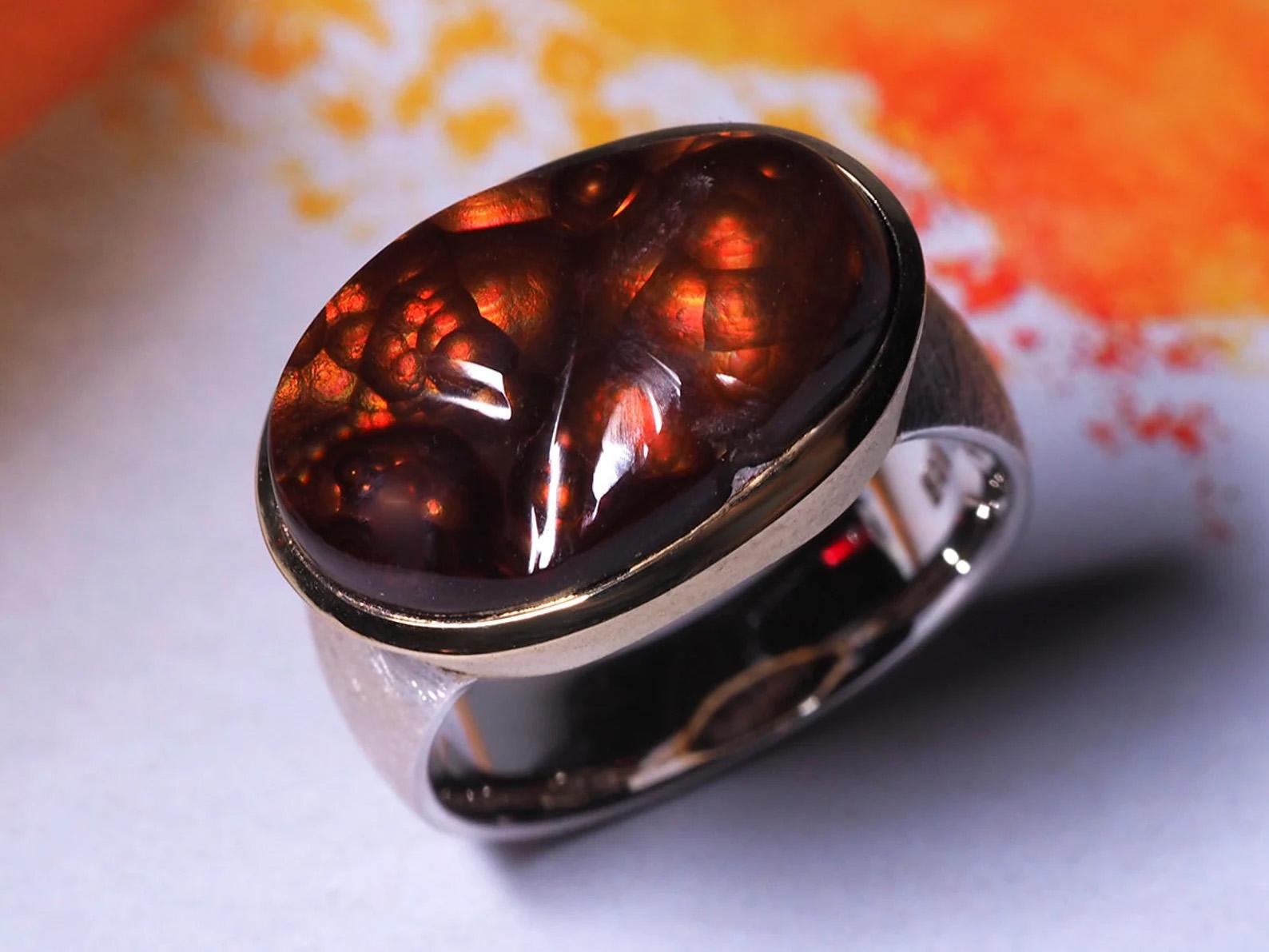 Women's or Men's Fire Agate Scratched Silver Ring Natural Mexican Patterned Luminous Red Gemstone For Sale