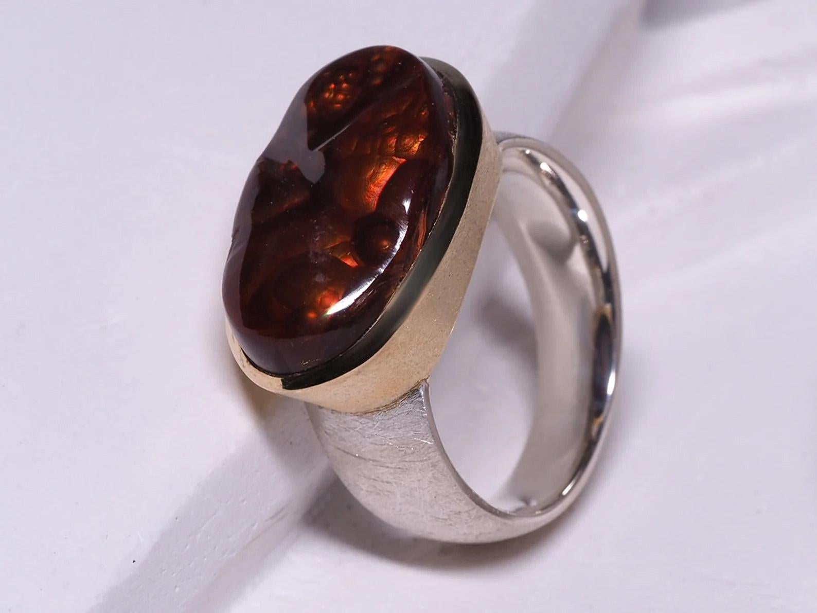 Fire Agate Scratched Silver Ring Natural Mexican Patterned Luminous Red Gemstone For Sale 1