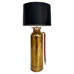 Lámpara de mesa de extintor de cobre y latón antiguo