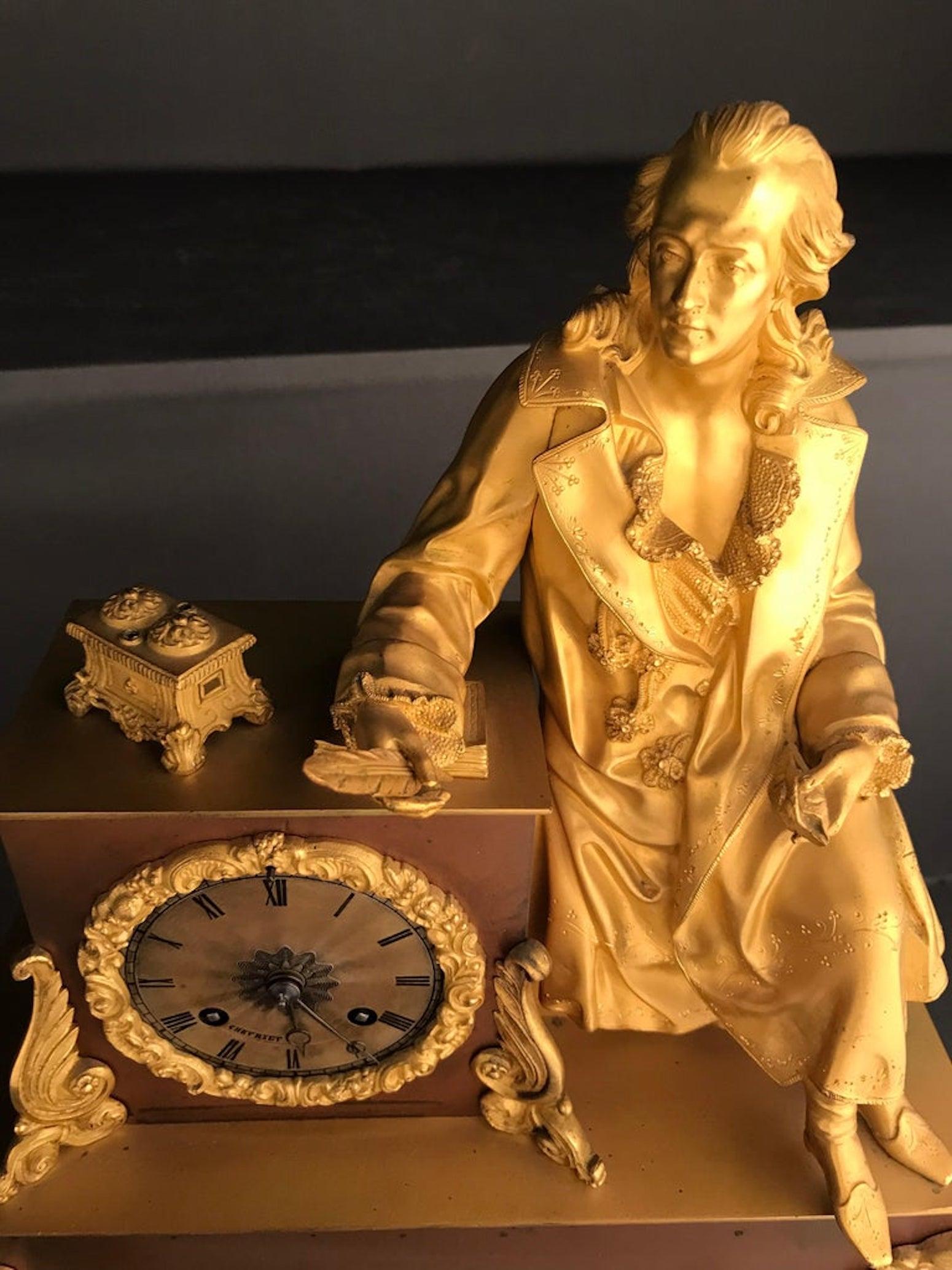 Reloj de péndulo dorado al fuego 1870 Poeta sentado de bronce Cherviet fino en venta 11