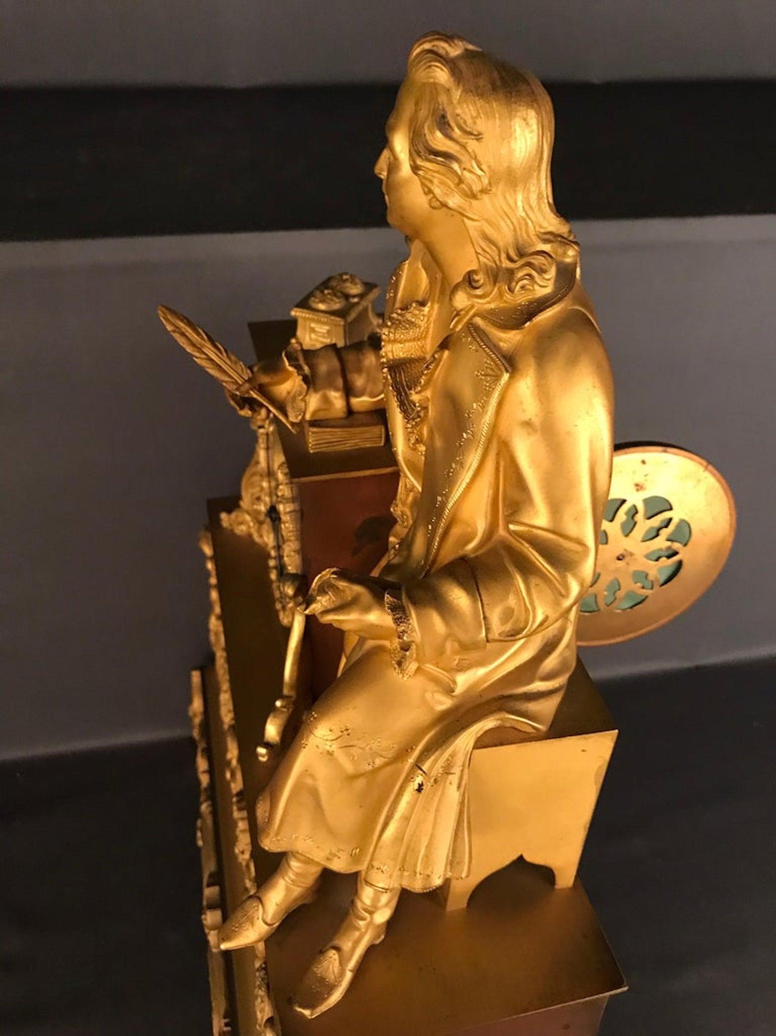 Reloj de péndulo dorado al fuego 1870 Poeta sentado de bronce Cherviet fino Latón en venta