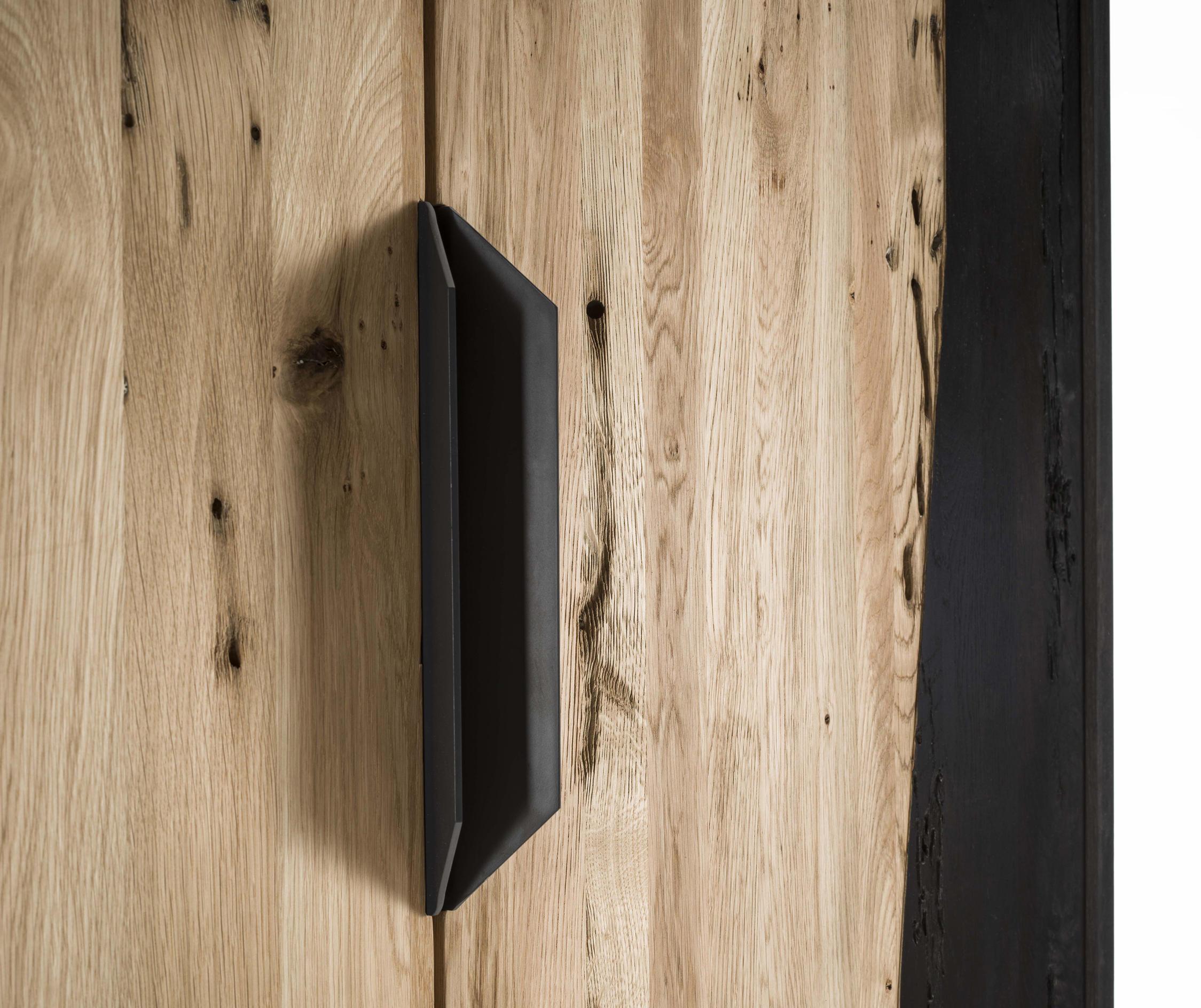 Fire High Sideboard aus Holz:: entworfen von Marco Piva:: hergestellt in Italien (Moderne) im Angebot
