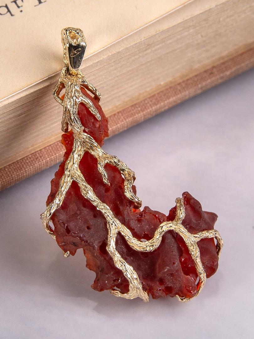 Fire Opal Gold Pendant Natural Mexican Gem Raw In New Condition In Berlin, DE