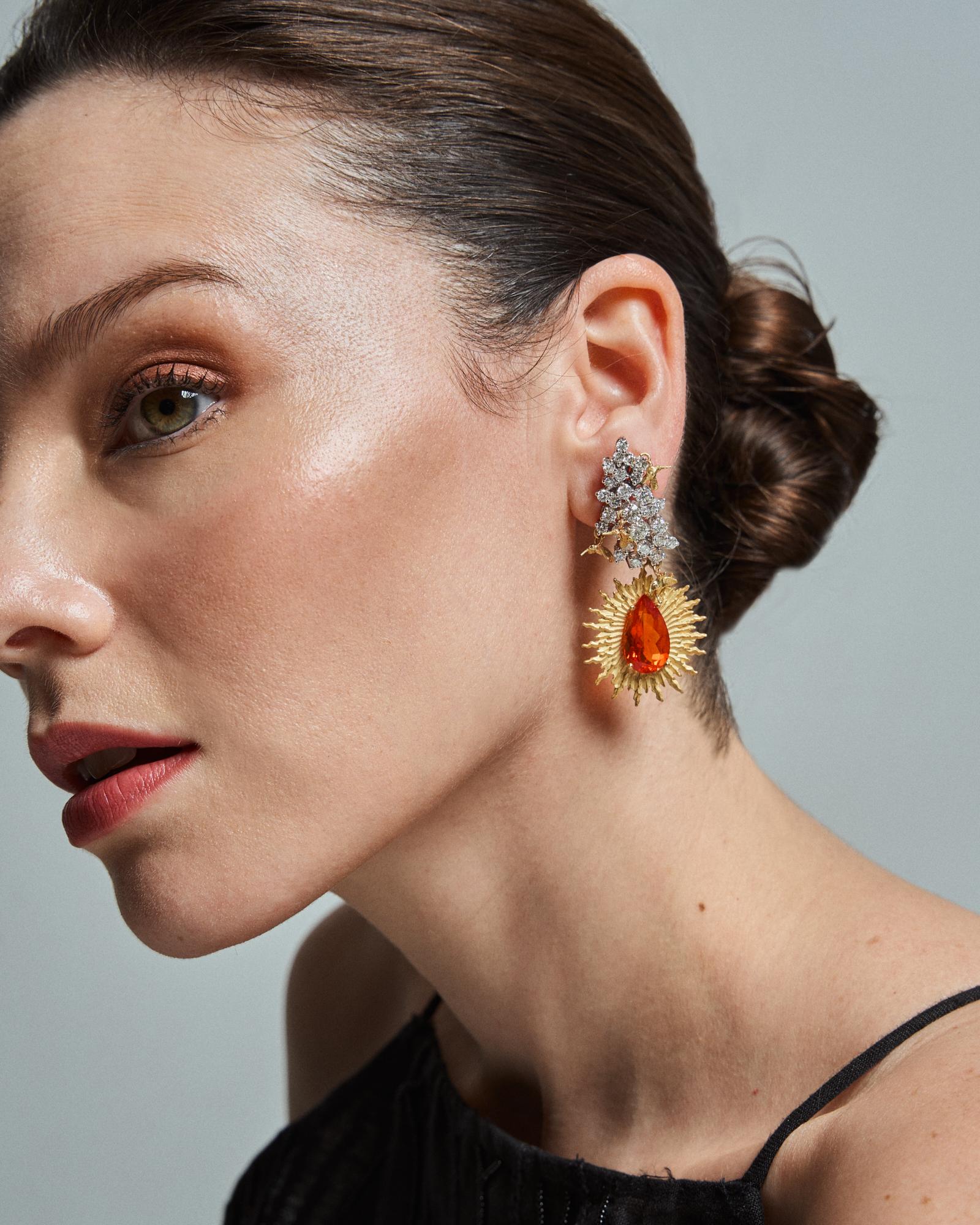 Fire Opal and Diamond Earrings Yellow & White Gold 9.30 cts Fire Opals 4.69 cts In New Condition For Sale In Valencia, ES