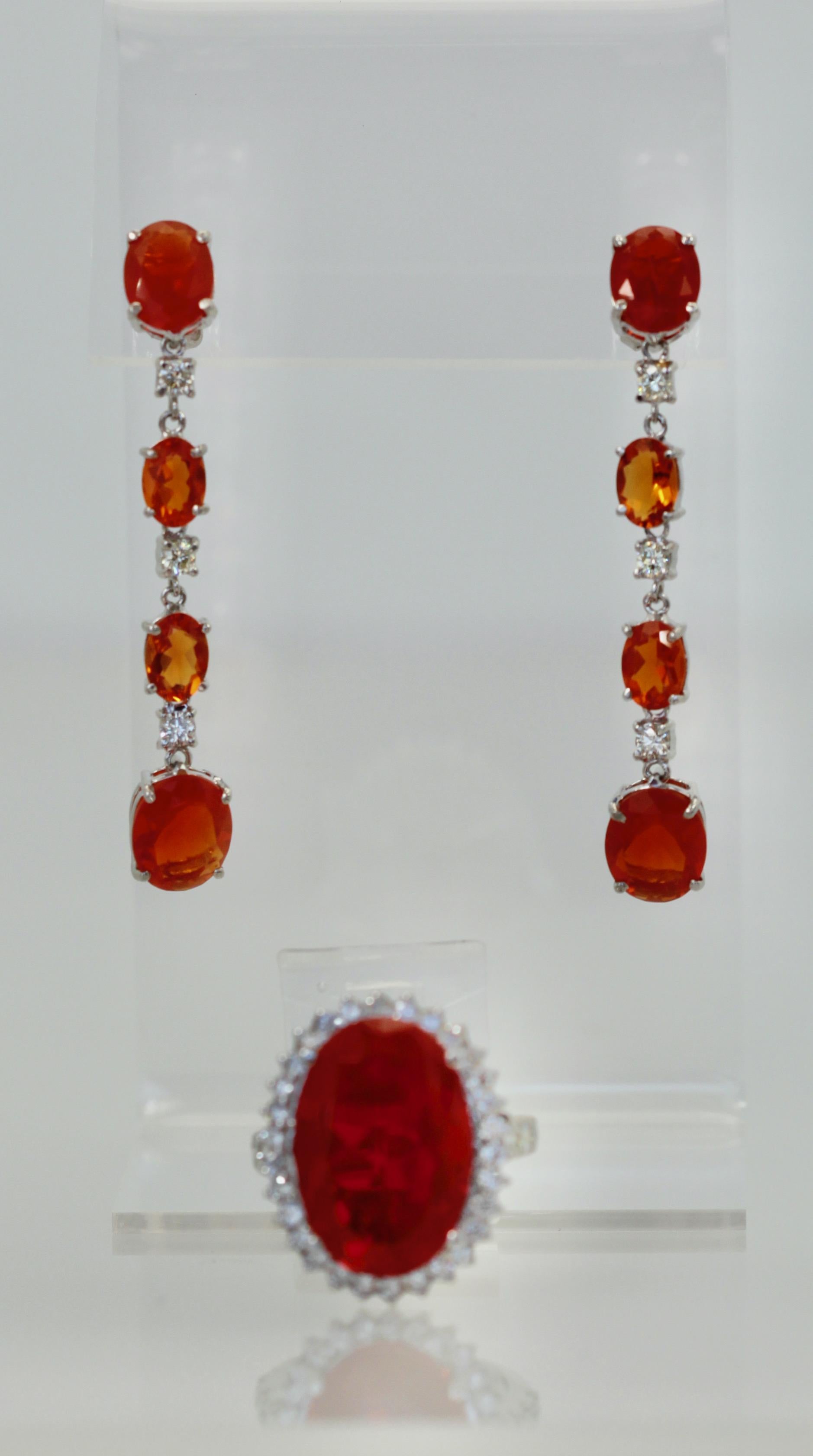 Fire Opal Drop Earrings 18K 3