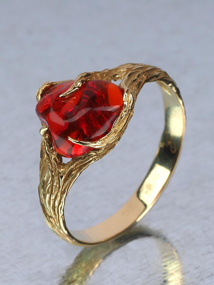 Bague de fiançailles moderne en or avec opale de feu style lotr pierre précieuse rouge Neuf - En vente à Berlin, DE