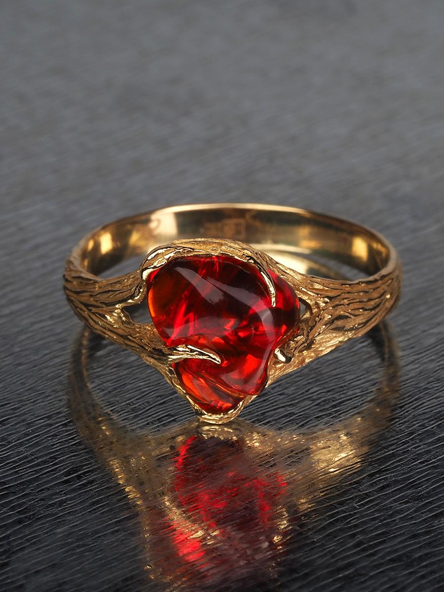 18K yellow gold ring with natural Mexican Fire Opal

opal origin - Mexico

stone weight - 1.67 carats

stone measurements - 0.39 х 0.43 in / 10 х 11 mm

ring size - 8 US / 18.25 RU

ring weight - 3.13 grams