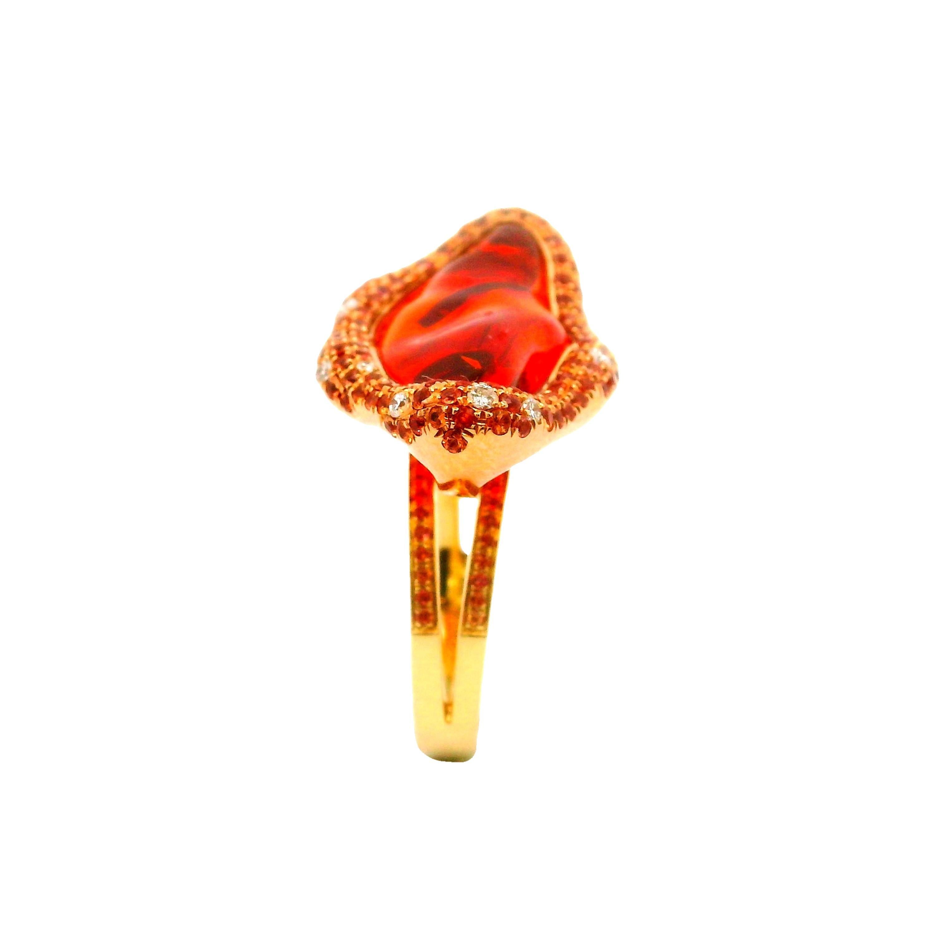 Women's Fire Opal Orange Sapphire Diamond 18k Yellow Gold Ring