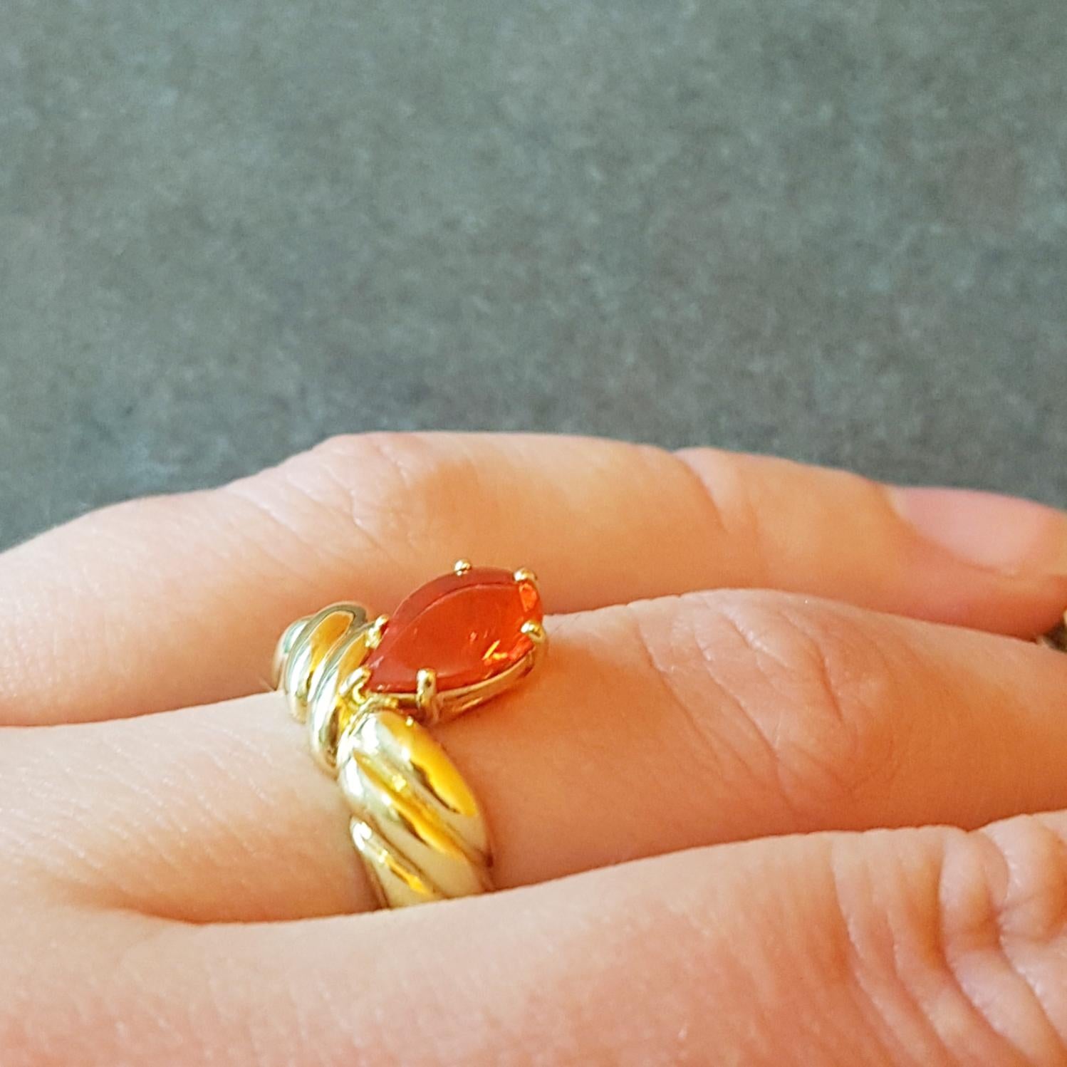 Fire Opal Paisley Teardrop Shape in 18 Carat Yellow Gold Carved Woven Band For Sale 1
