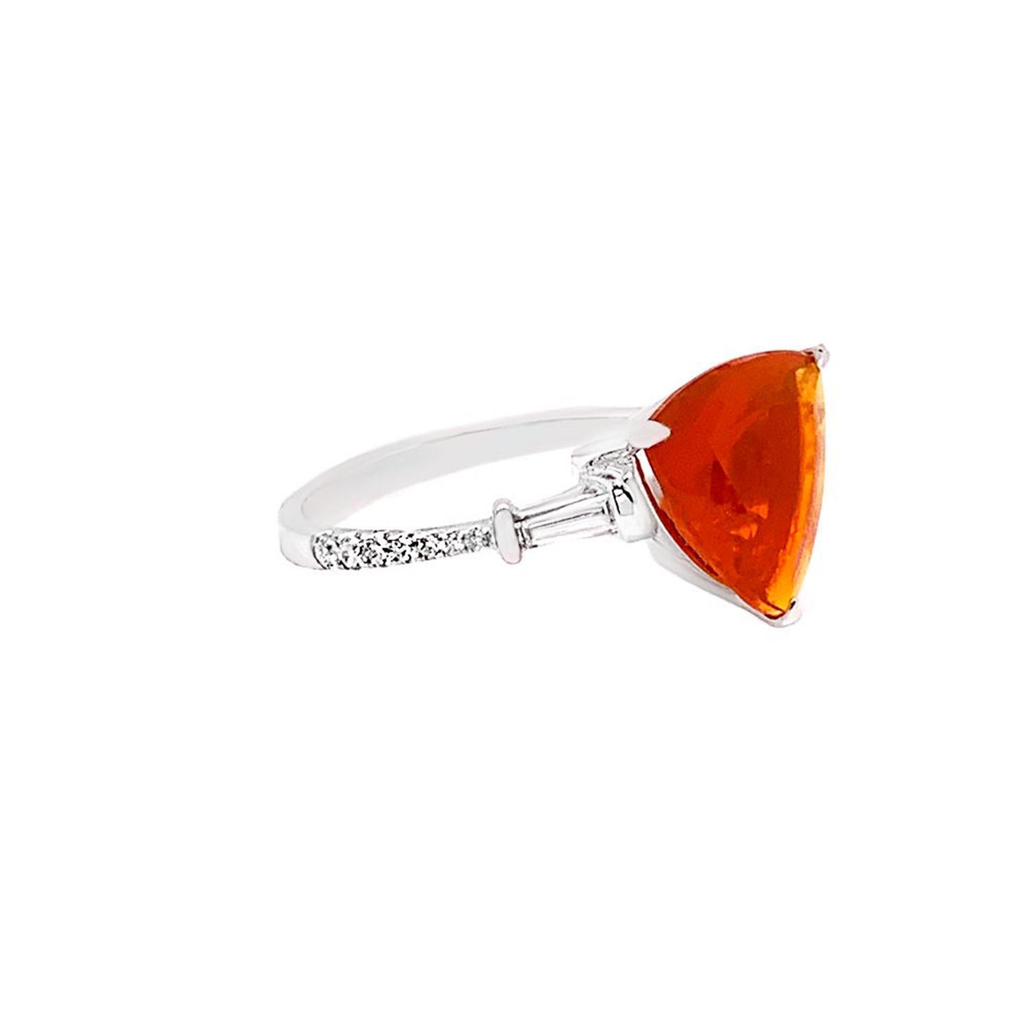 Fire Opal Ring With Diamonds 2.71 Carats 14K White Gold In Excellent Condition For Sale In Laguna Niguel, CA