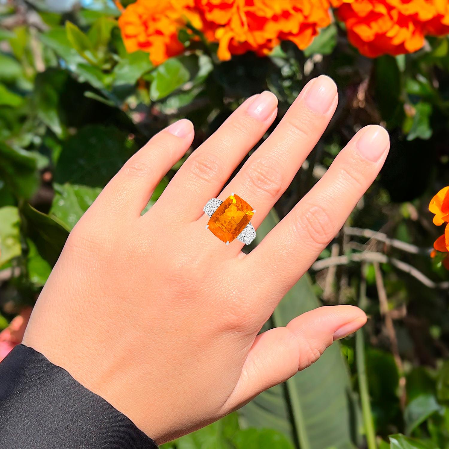 Contemporary Fire Opal Ring With Diamonds 5.18 Carats 14K White Gold For Sale