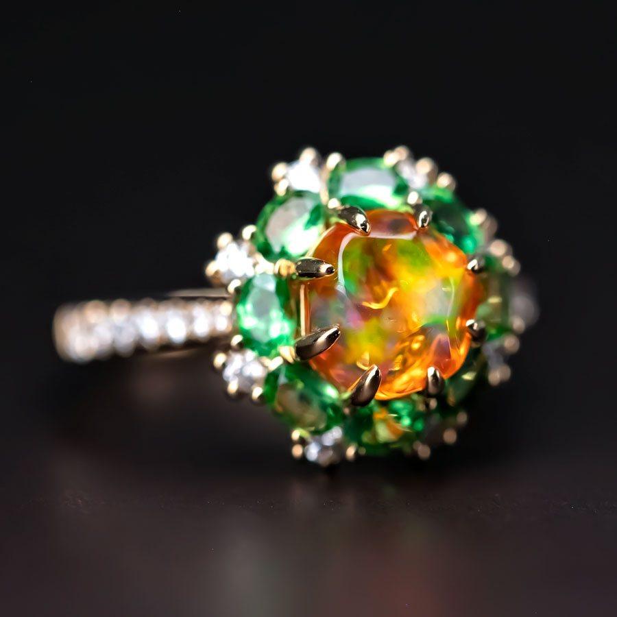 Fire Opal Tsavorite Diamond Engagement Ring 18K Yellow Gold In New Condition For Sale In Suwanee, GA