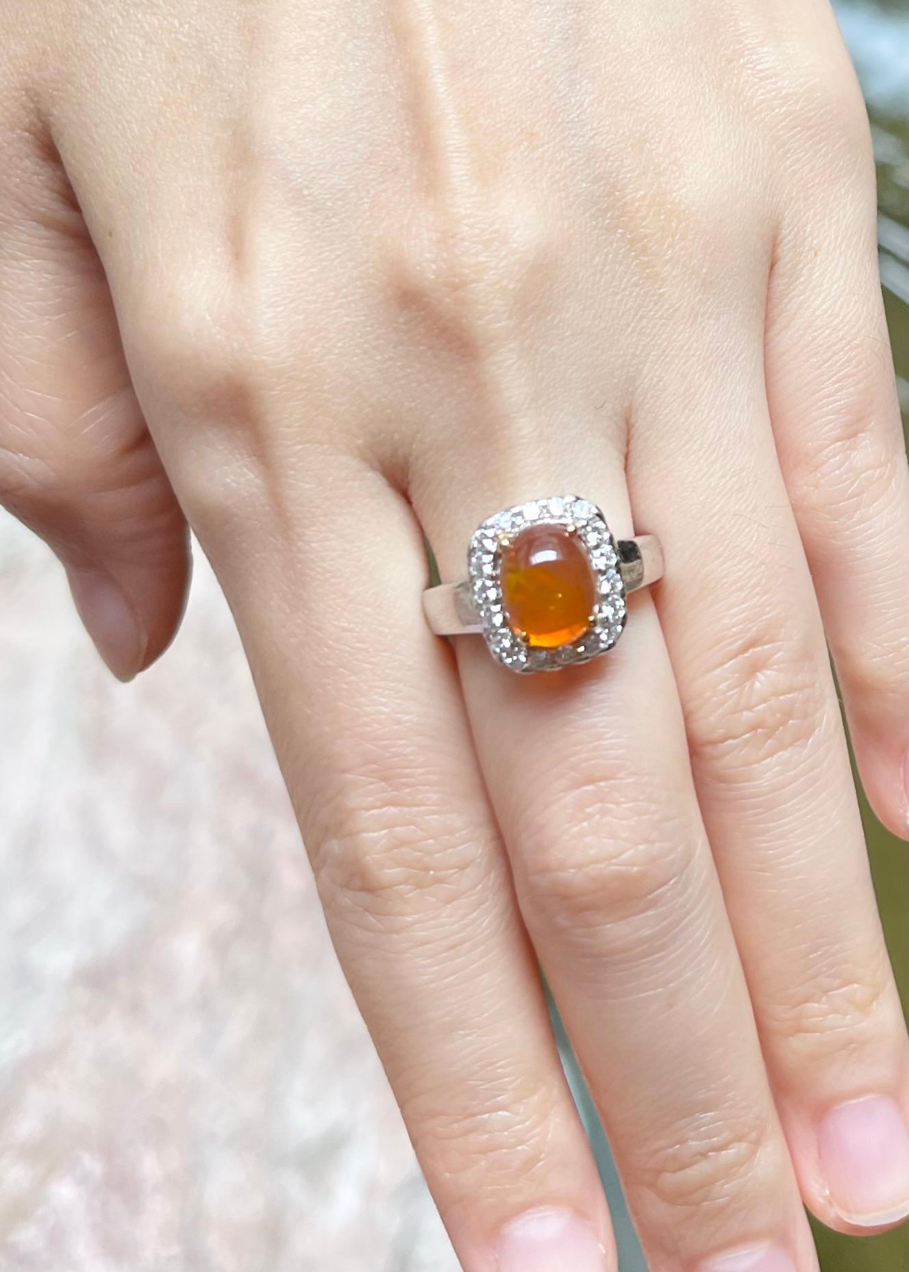Contemporary Fire Opal with Diamond Ring set in 18K White Gold Setting For Sale