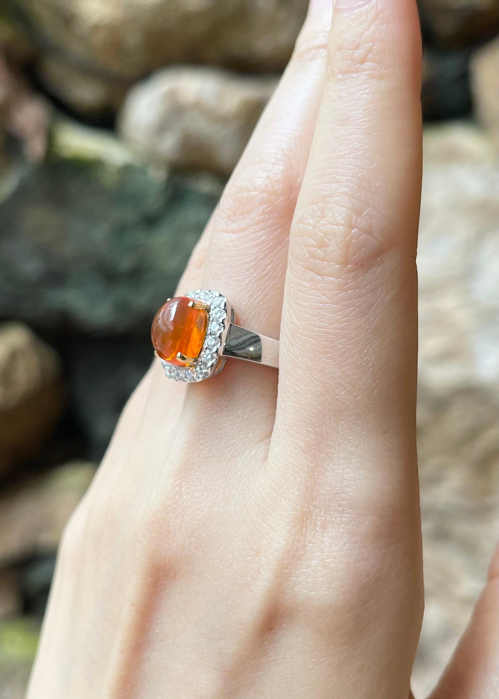 Cabochon Fire Opal with Diamond Ring set in 18K White Gold Setting For Sale