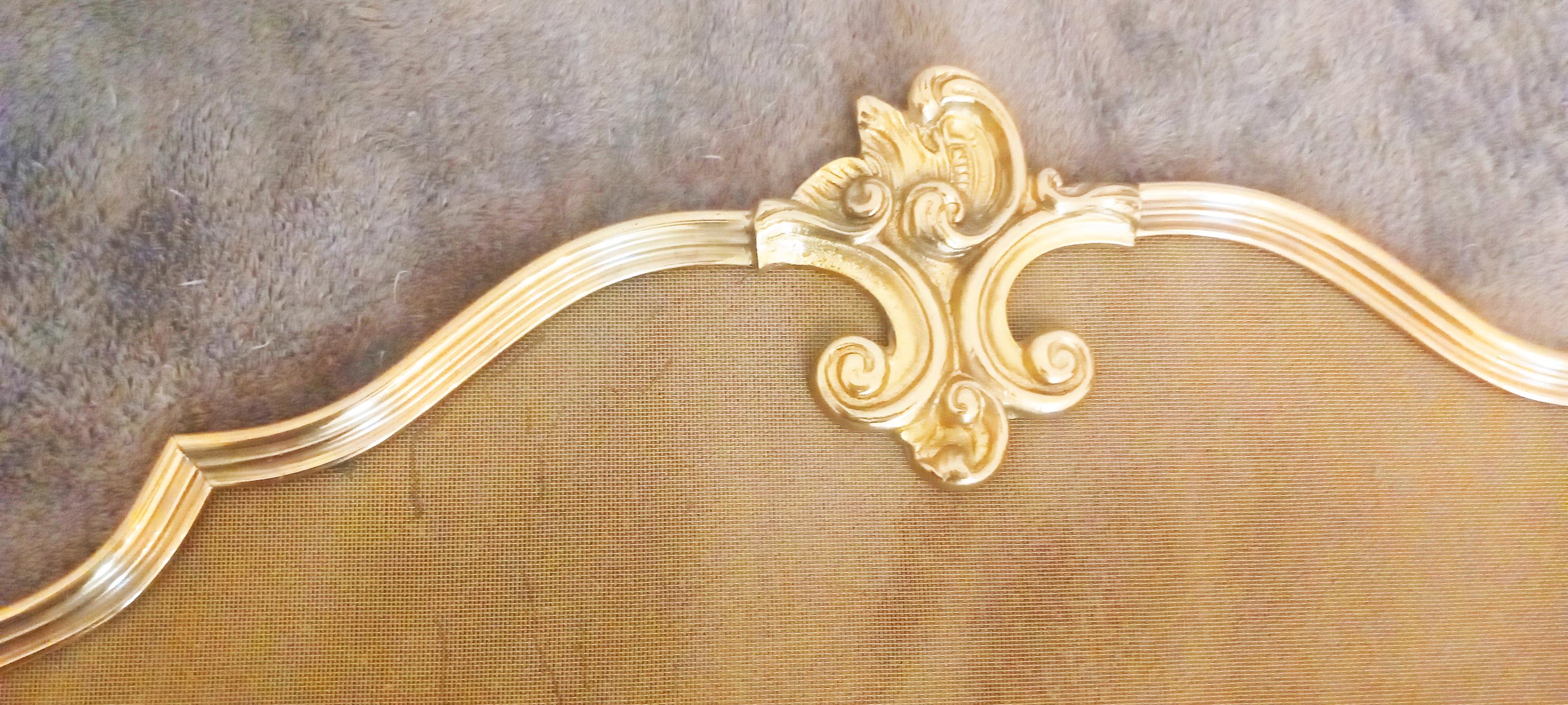 Pare-étincelles bronze doré  ou en laiton, style Louis XVI Début du 20e siècle en vente 5