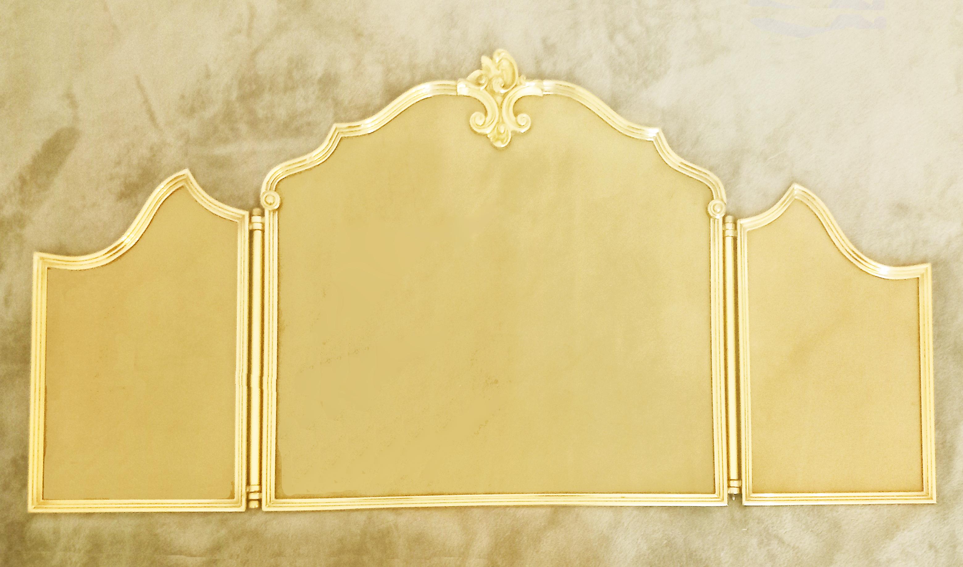 Fire Screen Bronze Dore  or Brass, Louis XVI Style Early 20th Century For Sale 11