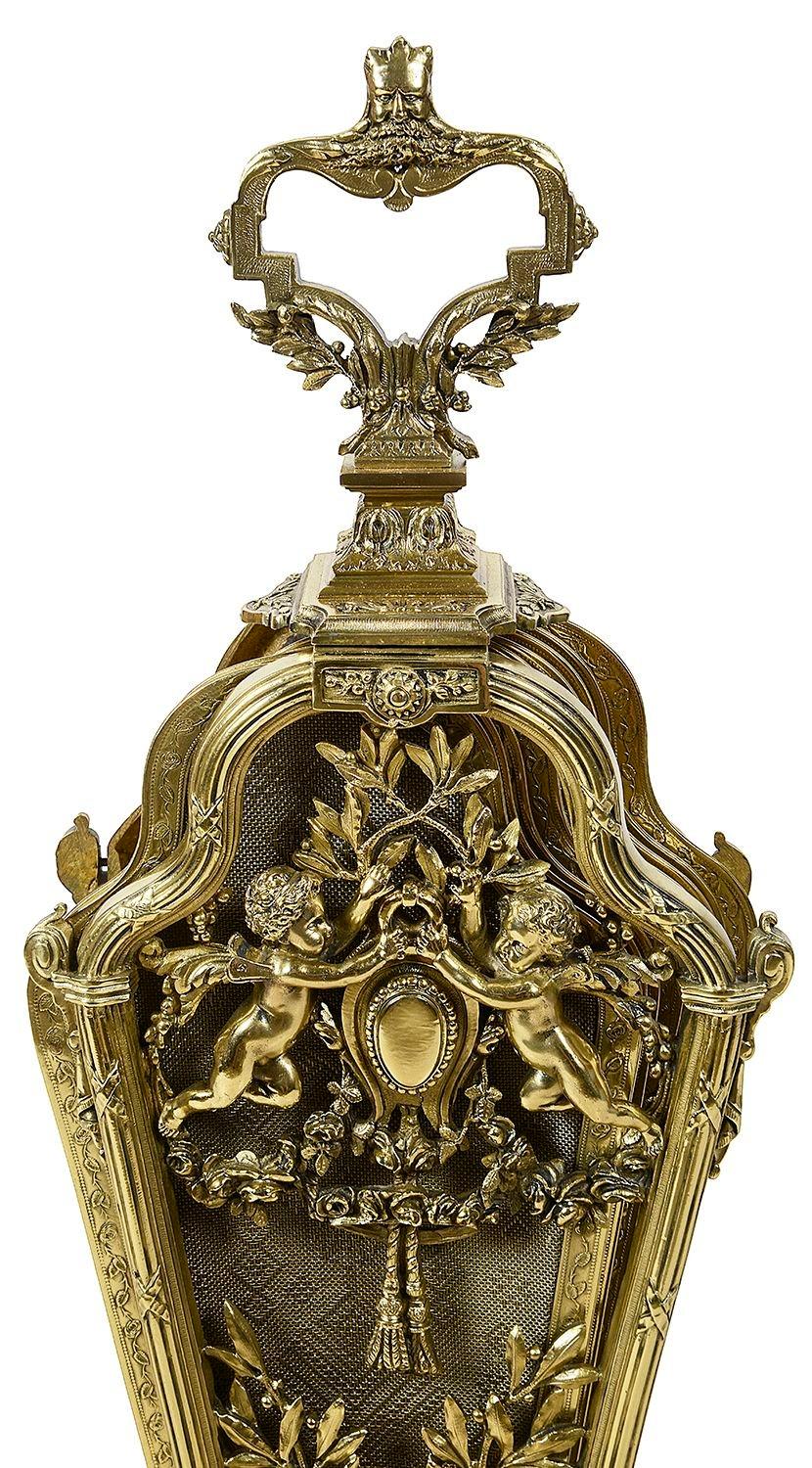 Louis XIV Pare-feu français du 19ème siècle, bronze doré. en vente