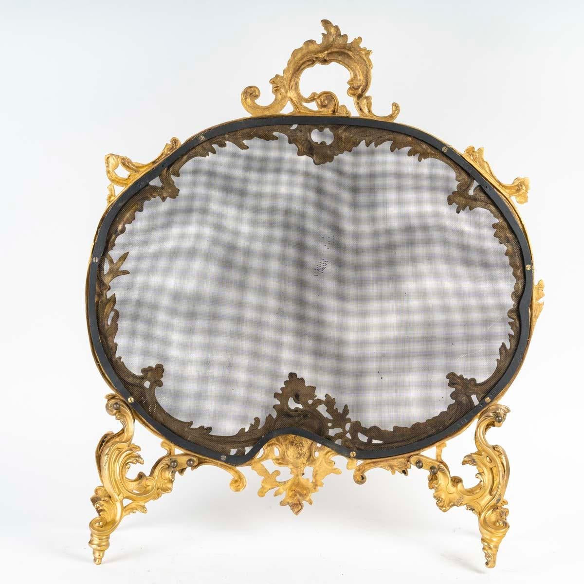 Parafuoco in Ormolu in stile Luigi XVI. in vendita 2