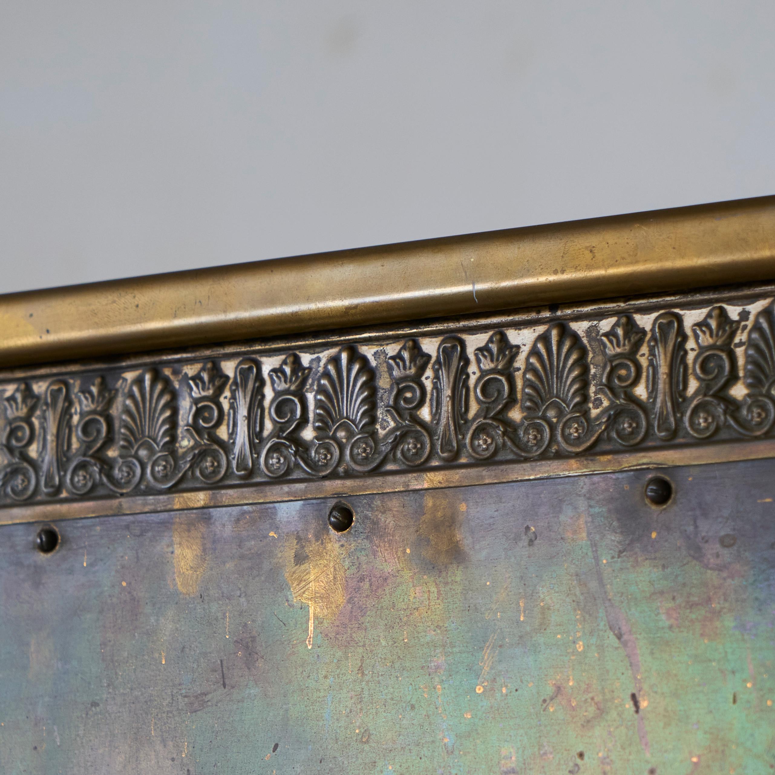 Neoclassical Fire Screen in Patinated Brass Late 19th Century For Sale