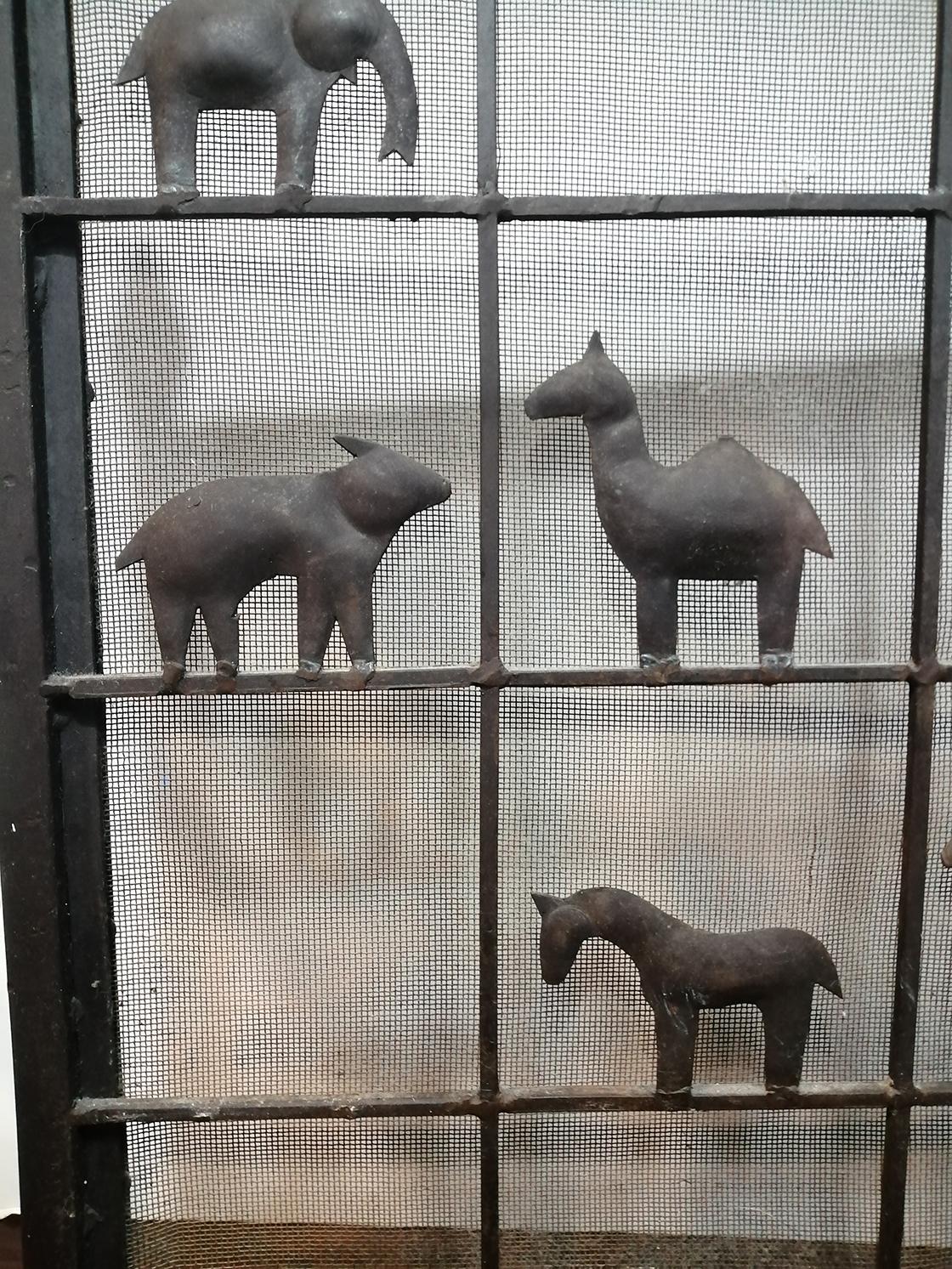 cast iron farm animals