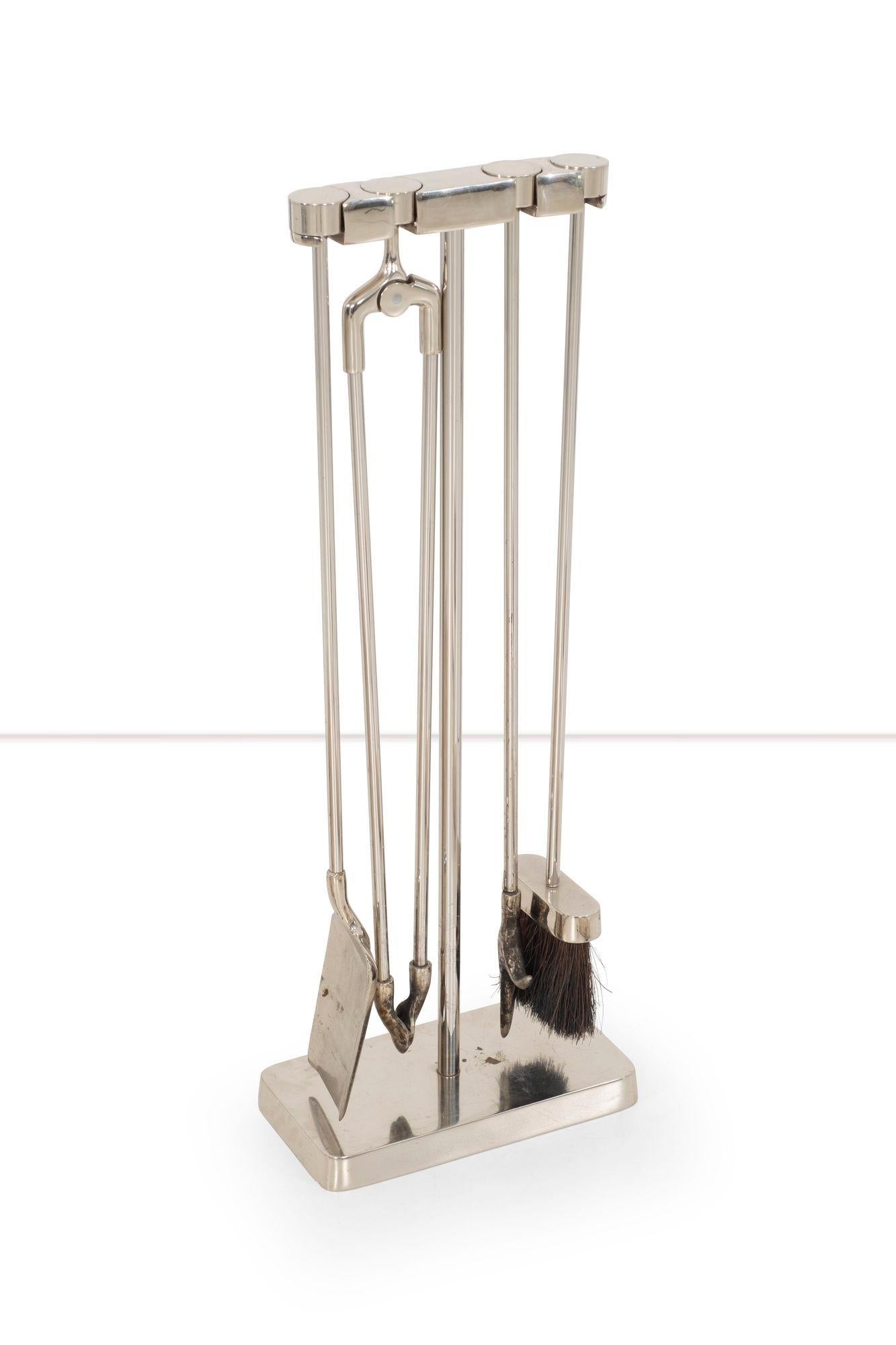 Plaqué Ensemble d'outils pour le feu de Nancy Ruben pour Virginia Metalcrafters en vente