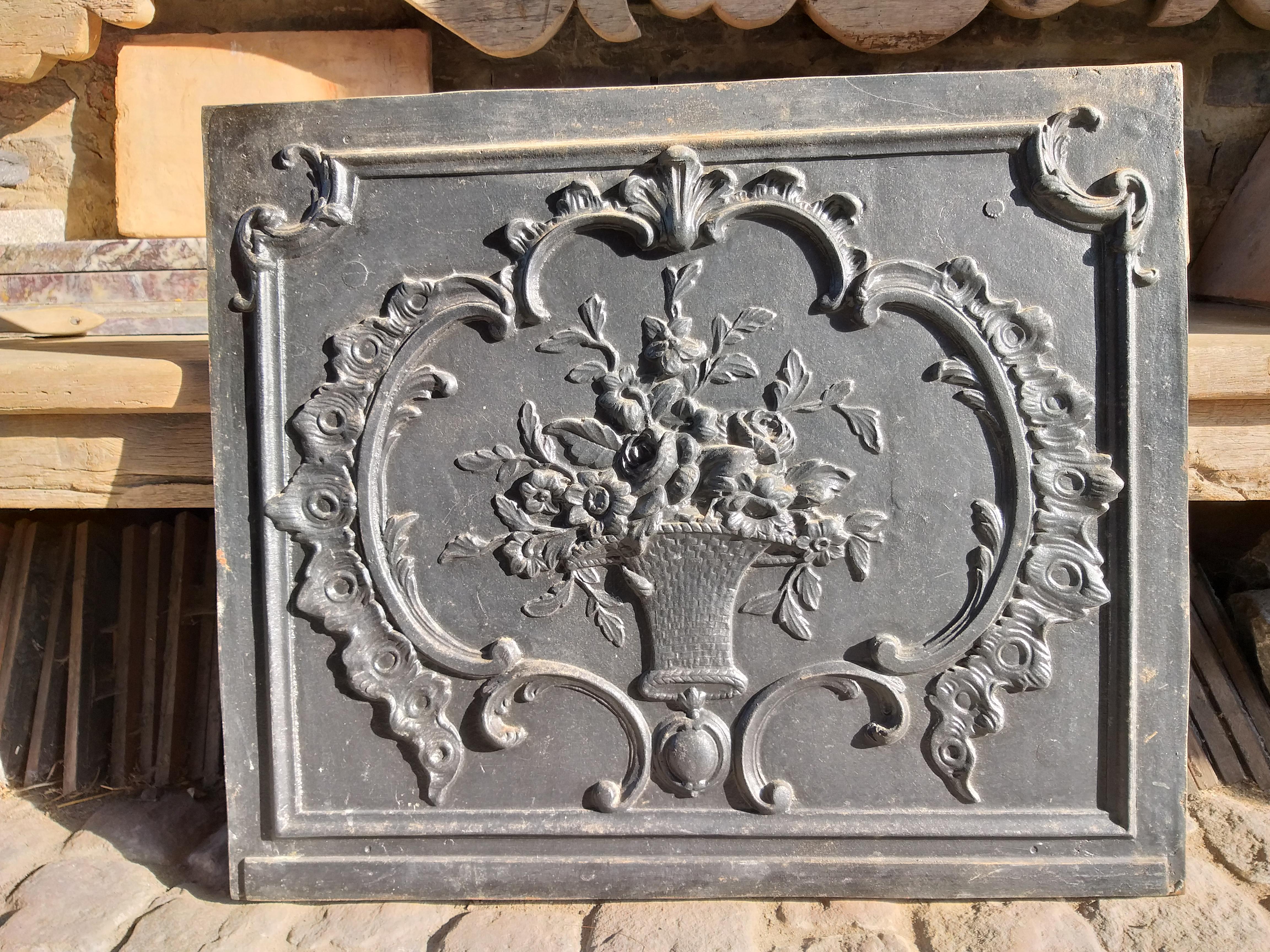 Fireback or Backsplash, ca. 1875-1900 In Good Condition For Sale In Gembloux, BE