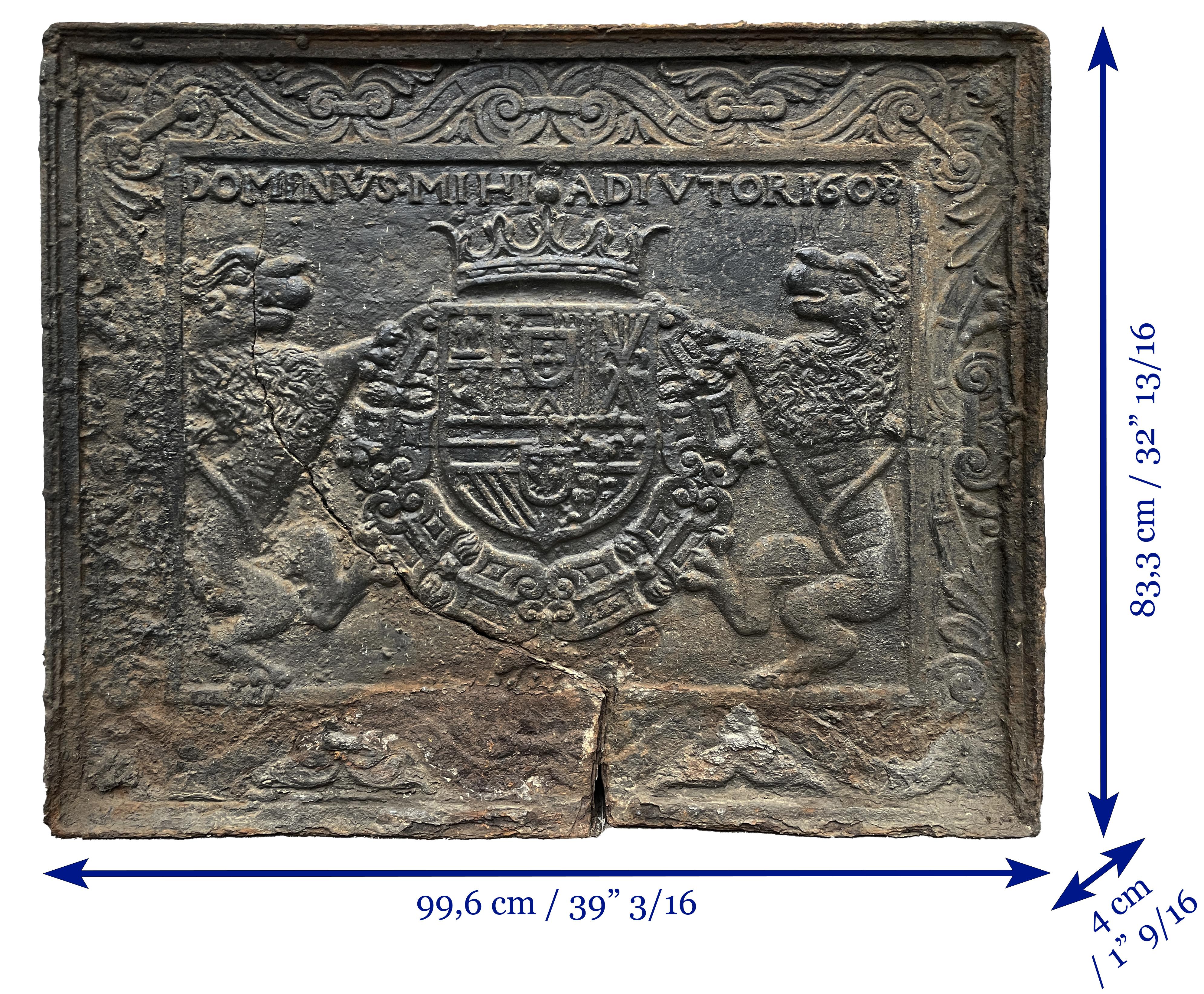 Iron Fireback with the arms of Phillipe II of Spain dated 1608 For Sale