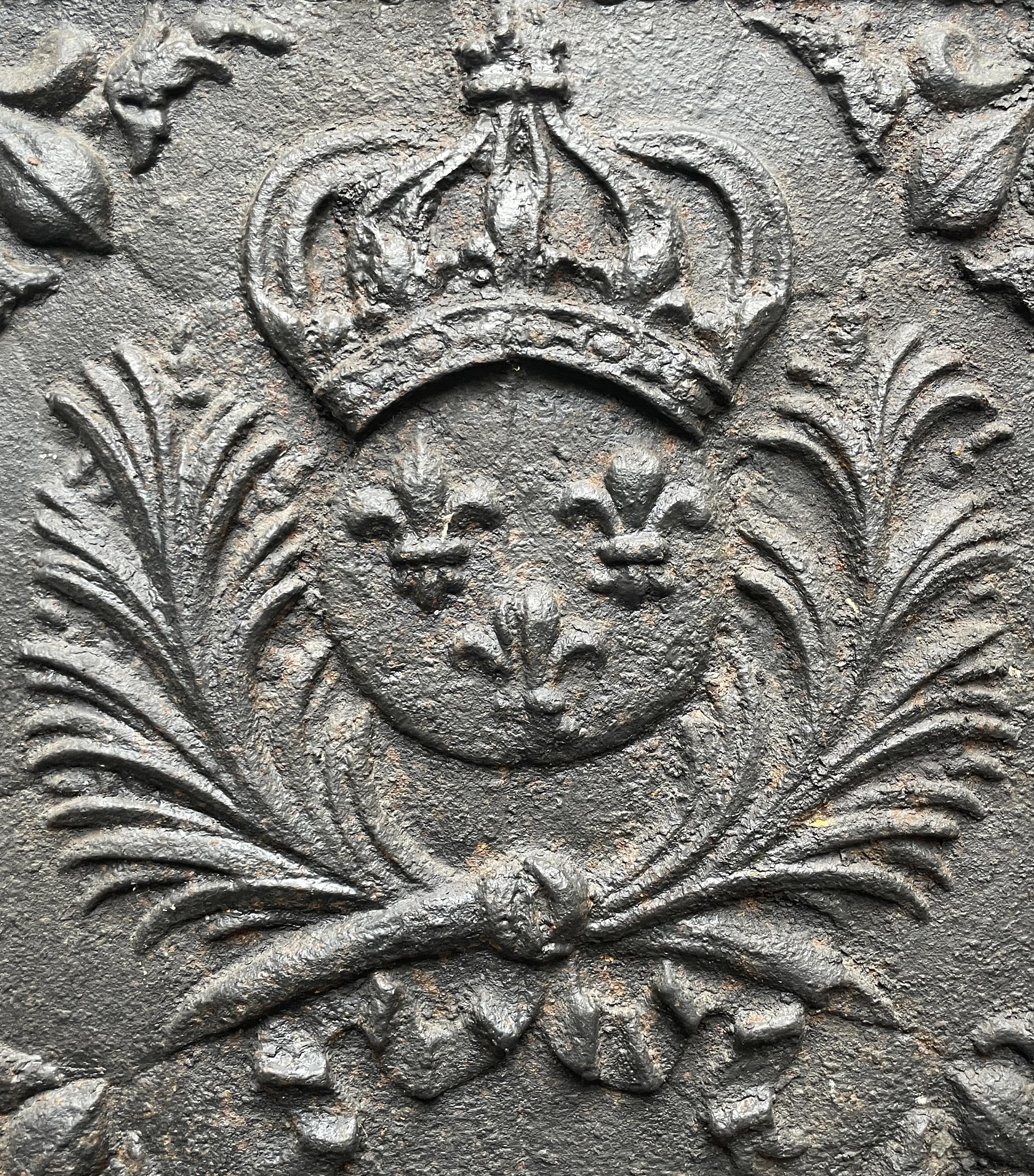 Louis XV Fireback with the Coat of Arms of France from the 17th Century For Sale