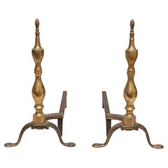 Paar Feuerböcke, Messing, Eisen, geteilter Baluster, neoklassisch