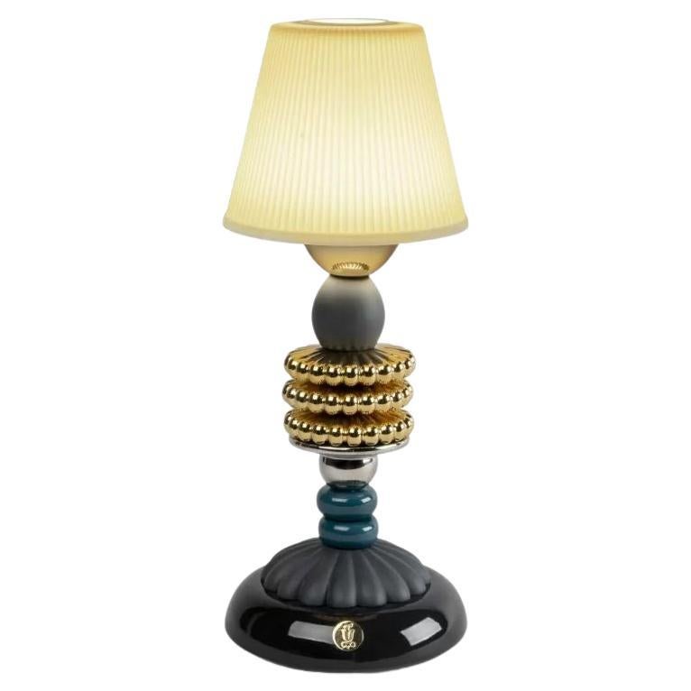 Lampe papillon d'oie d' Olga Hanono