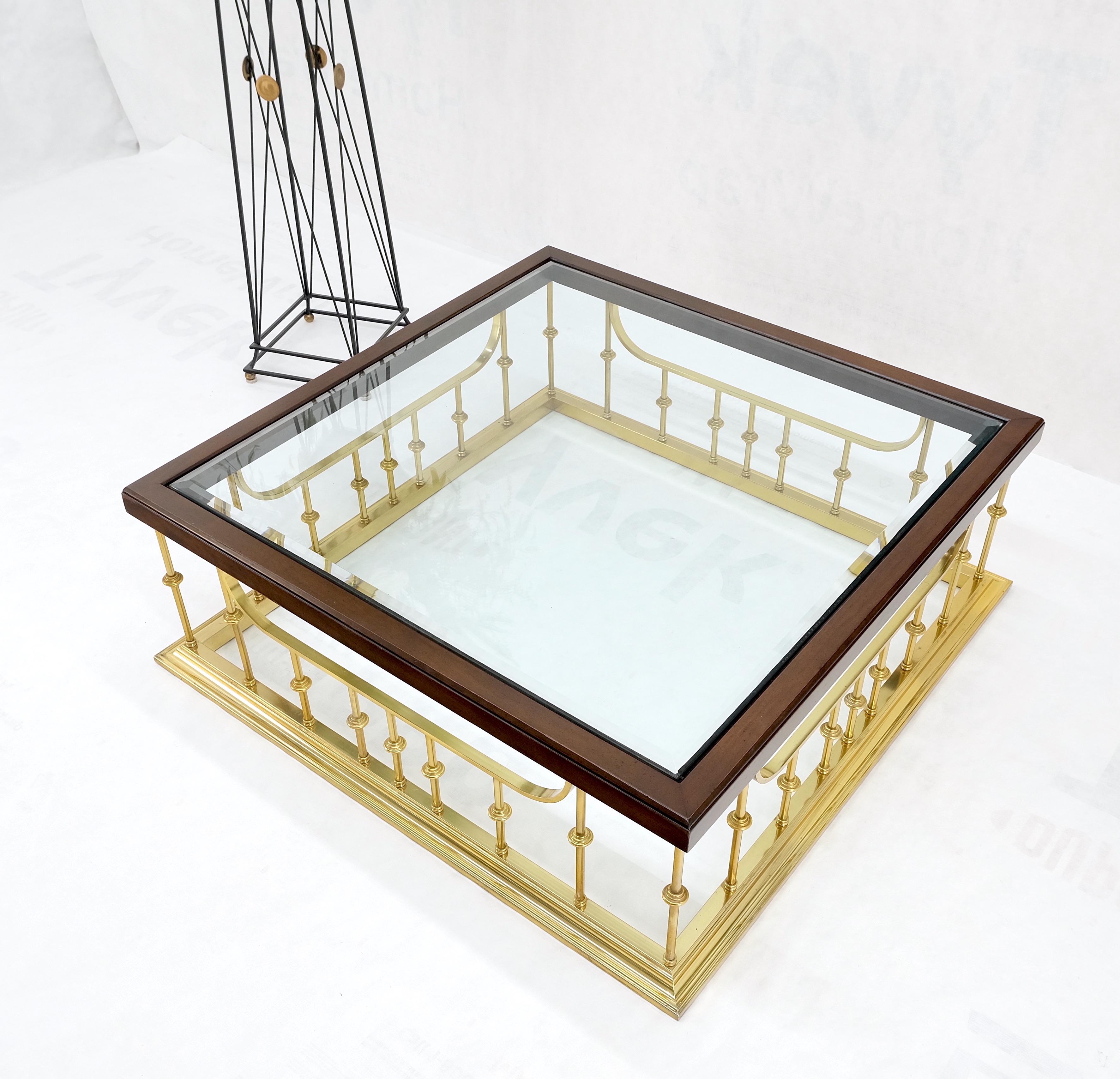 American Fireplace Area Style Metal Base Midcentury Square Glass Top Coffee Table Mint! For Sale